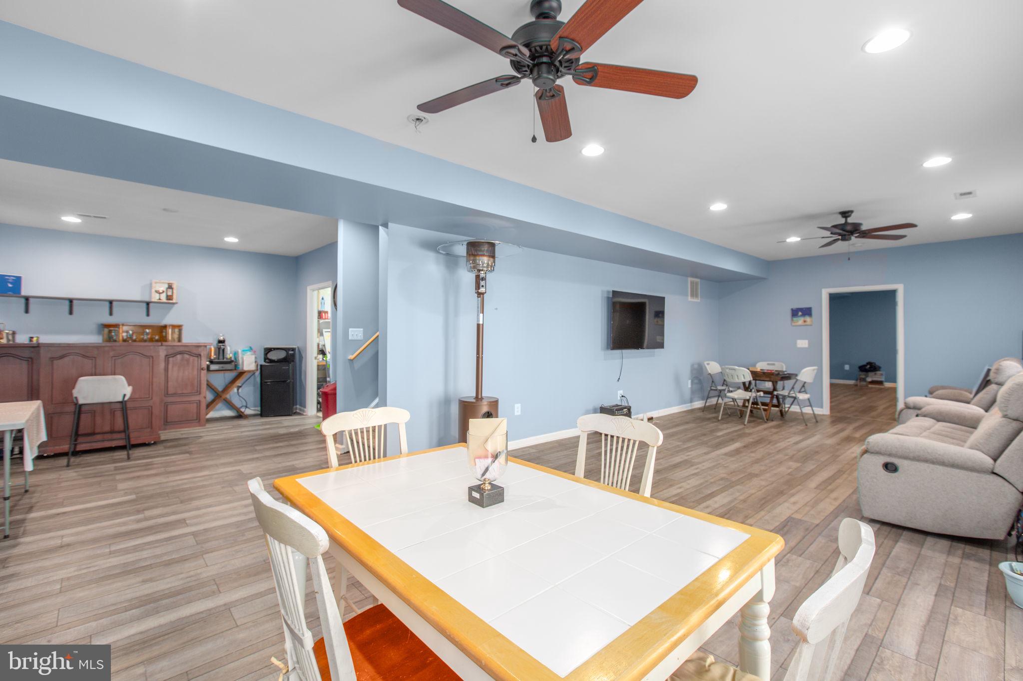 STAFFORD ESTATES - Residential