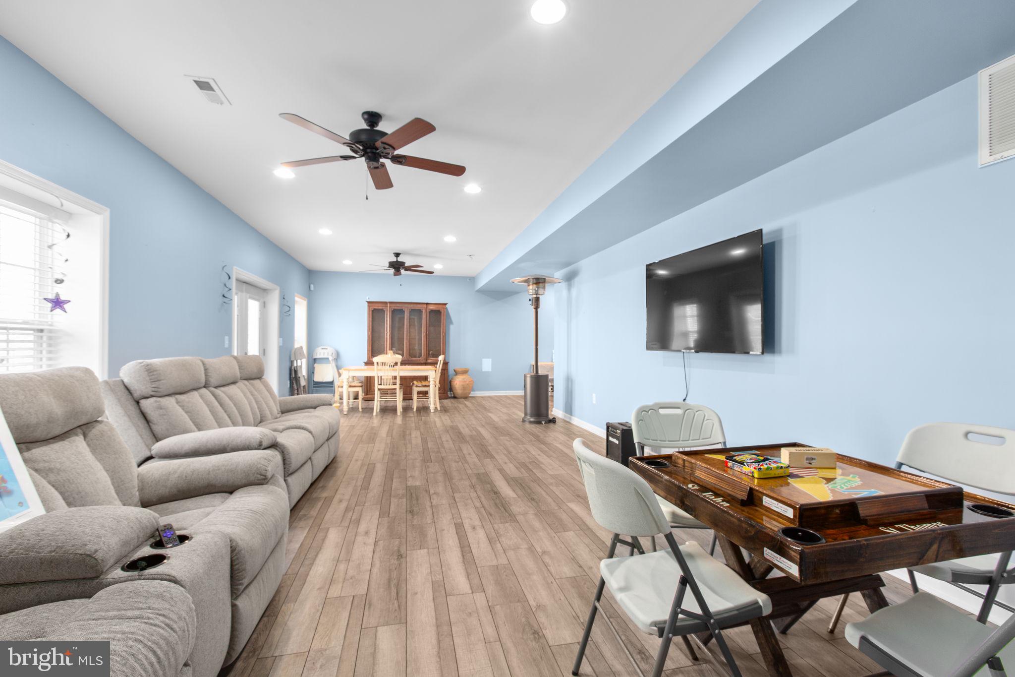 STAFFORD ESTATES - Residential