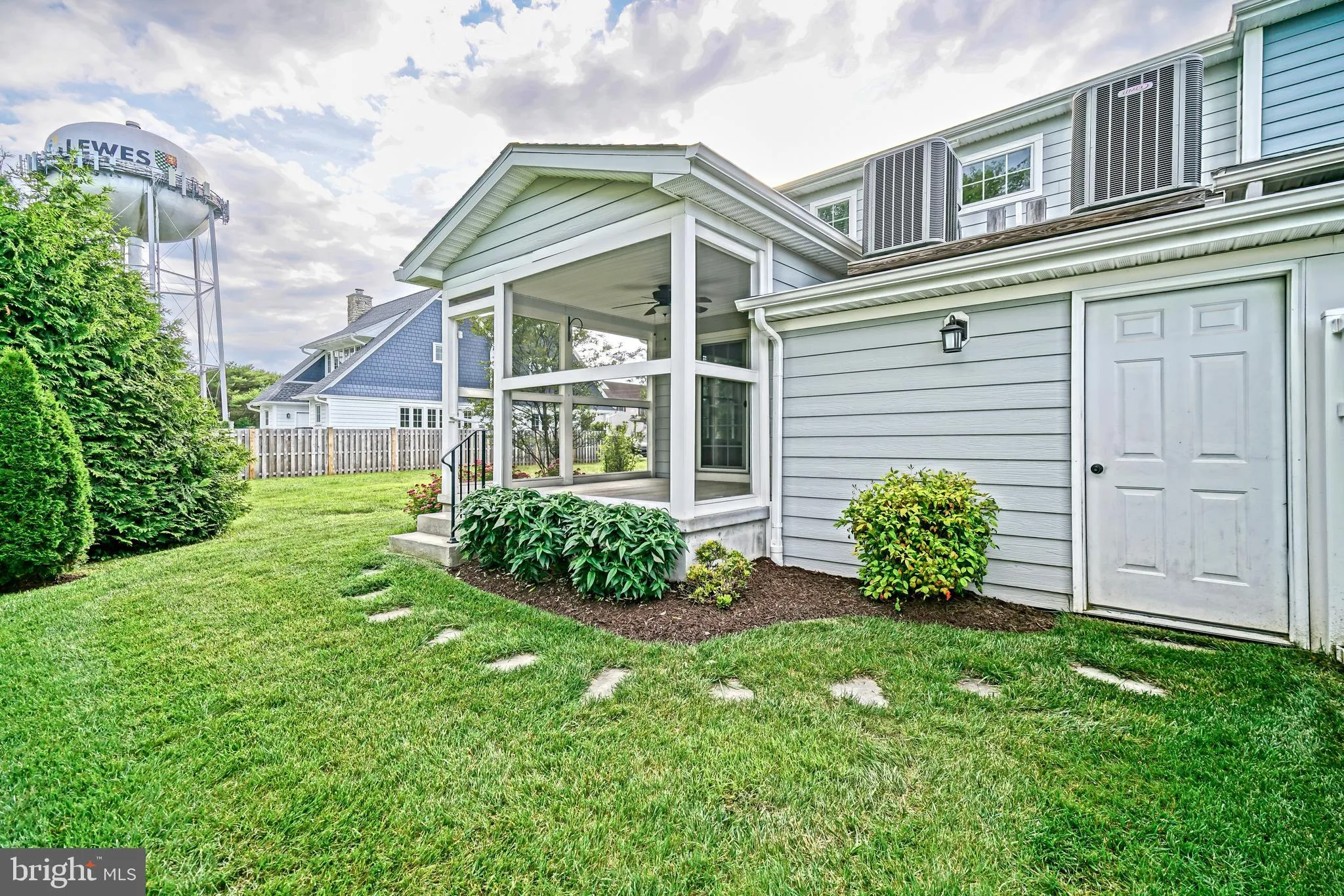 Lewes, Delaware 19958, United States, 4 Bedrooms Bedrooms, ,4 BathroomsBathrooms,Residential,Active,99733