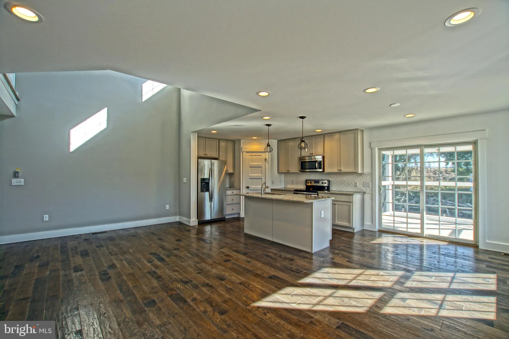 Lewes, Delaware 19958, United States, 4 Bedrooms Bedrooms, ,4 BathroomsBathrooms,Residential,Active,99733