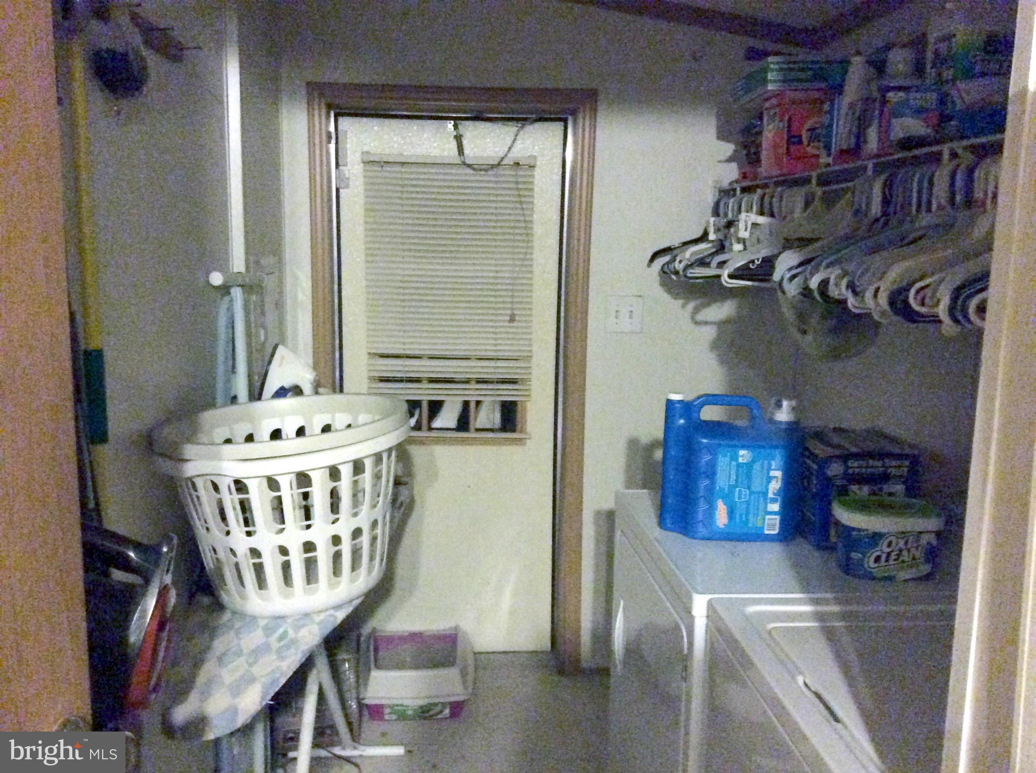 BOONES ESTATES - Residential