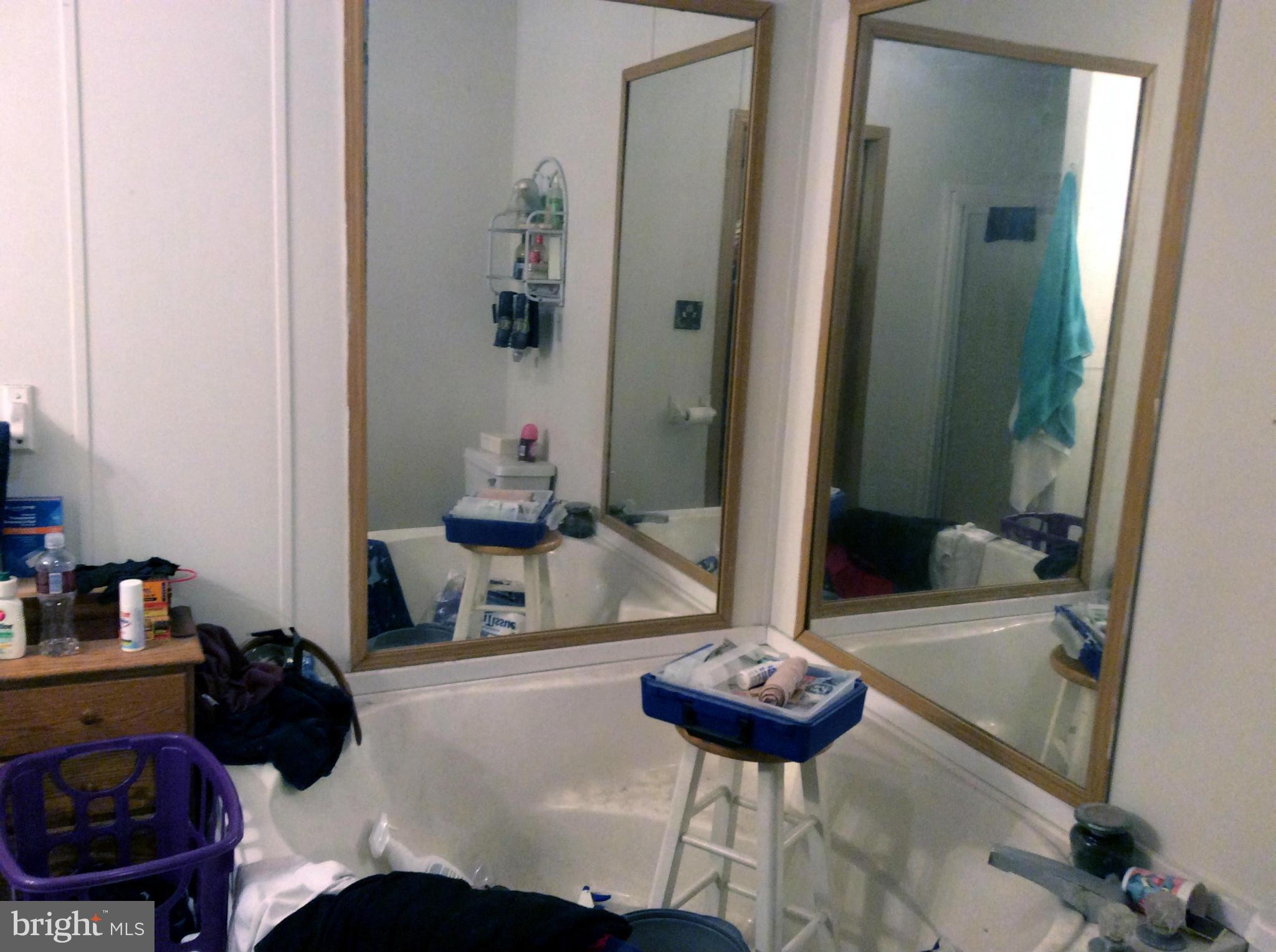 BOONES ESTATES - Residential