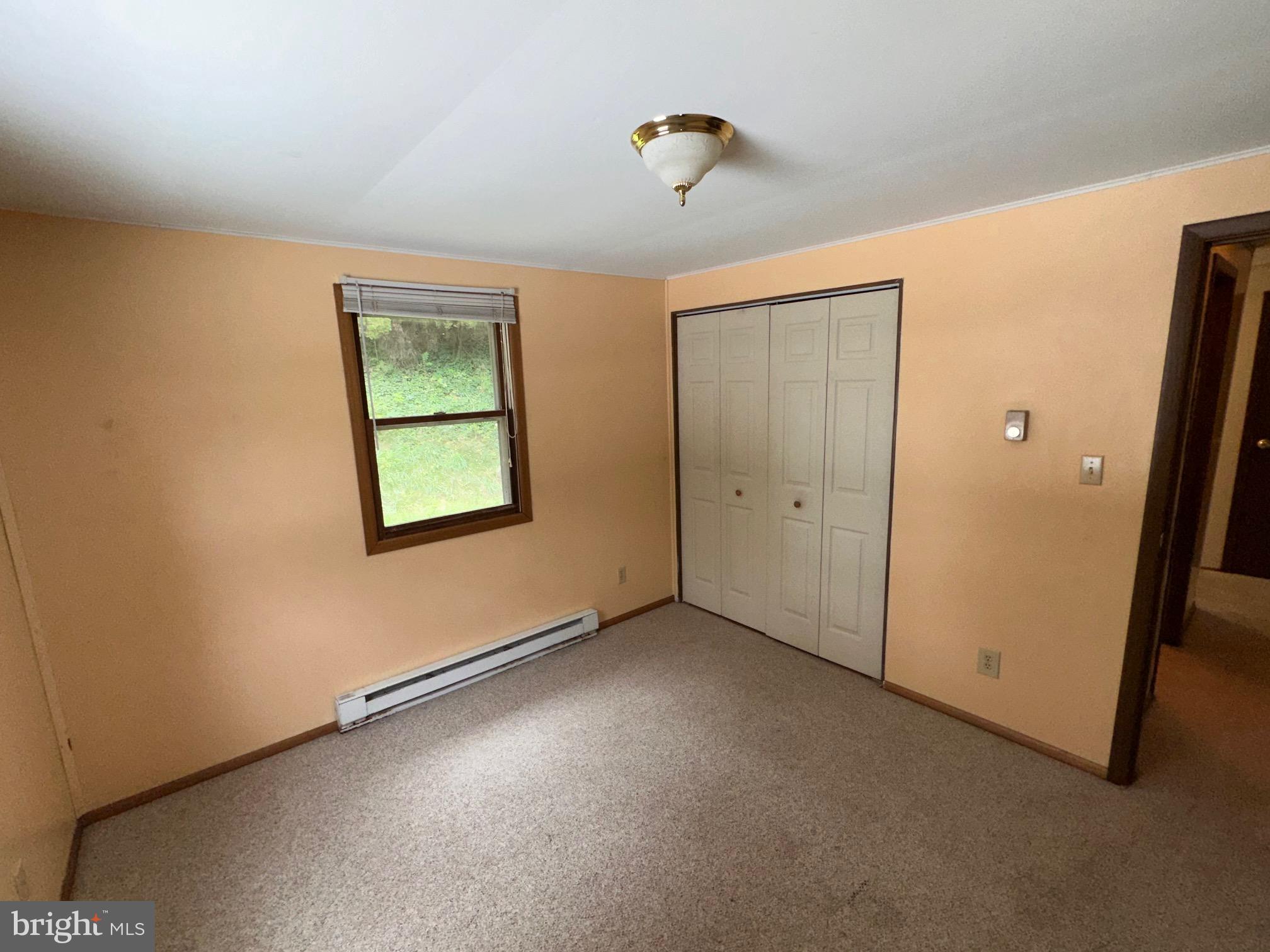 BERKELEY SPRINGS - Residential