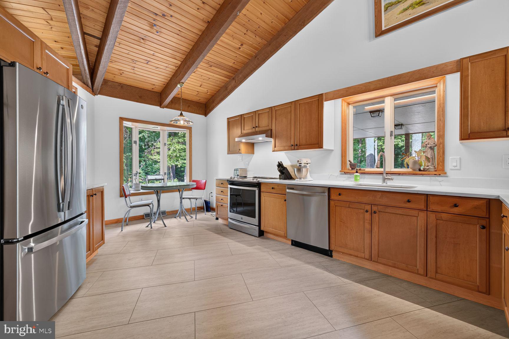 13728 PRYOR ROAD