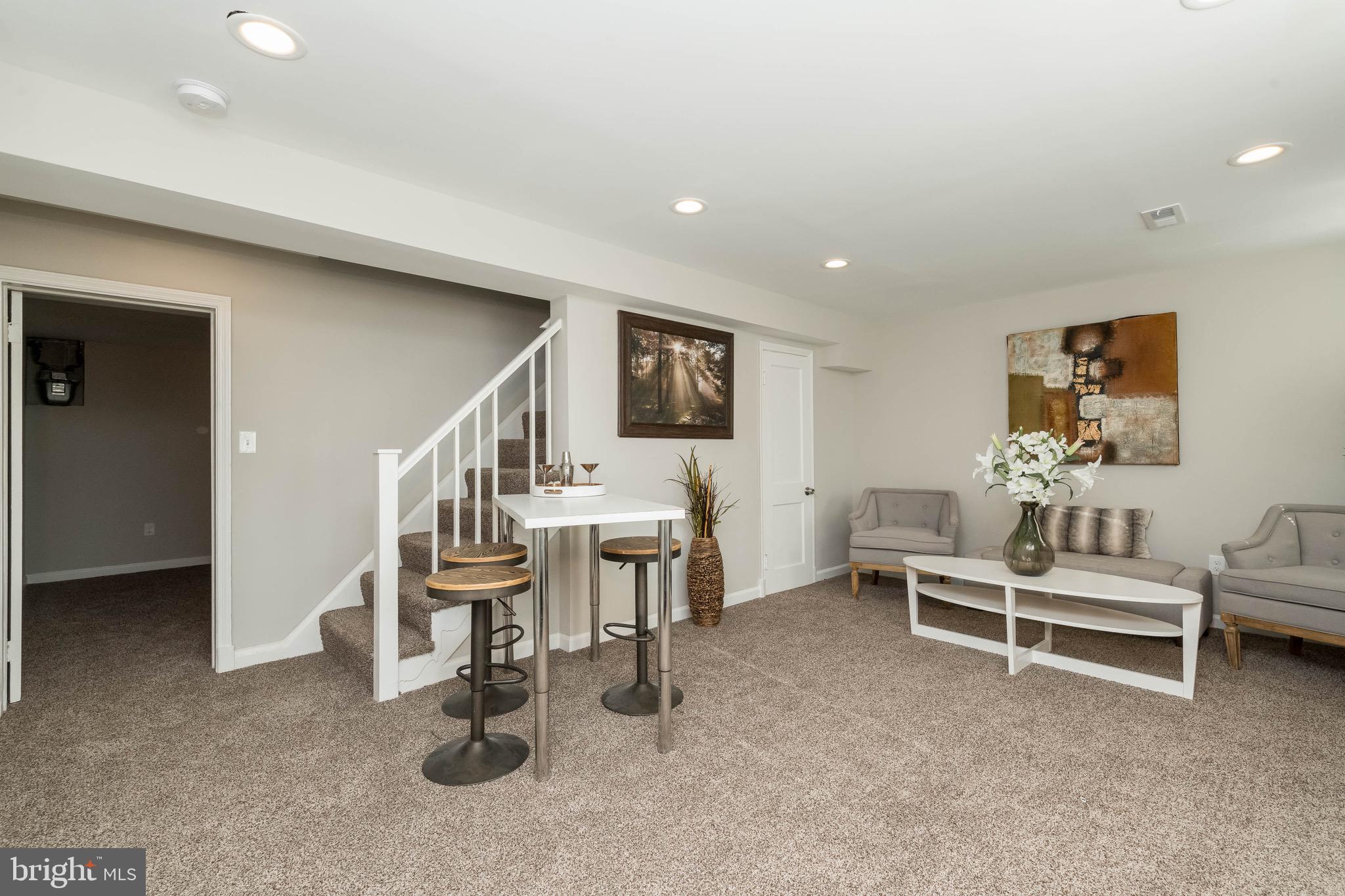 PERRING LOCH - Residential