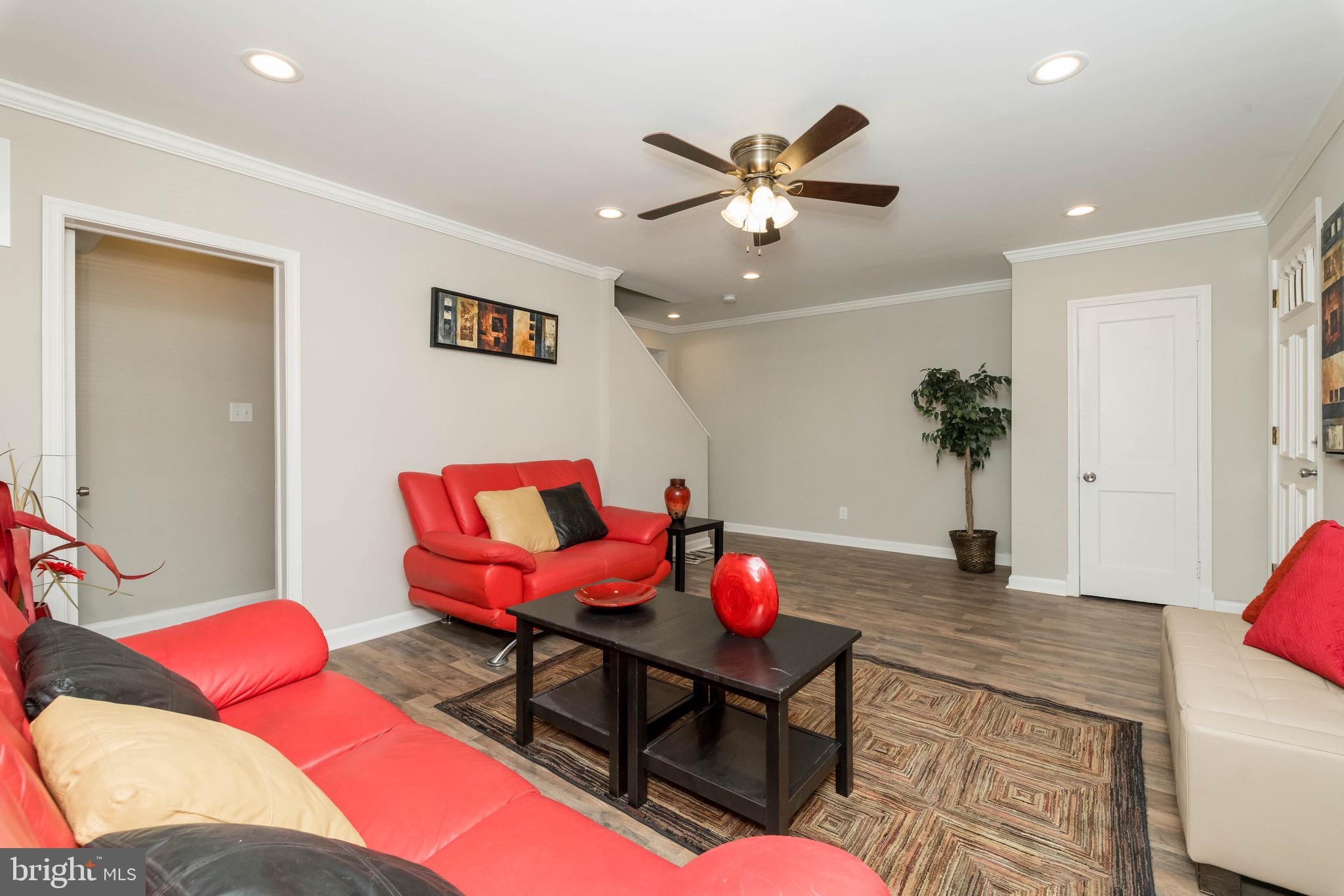 PERRING LOCH - Residential