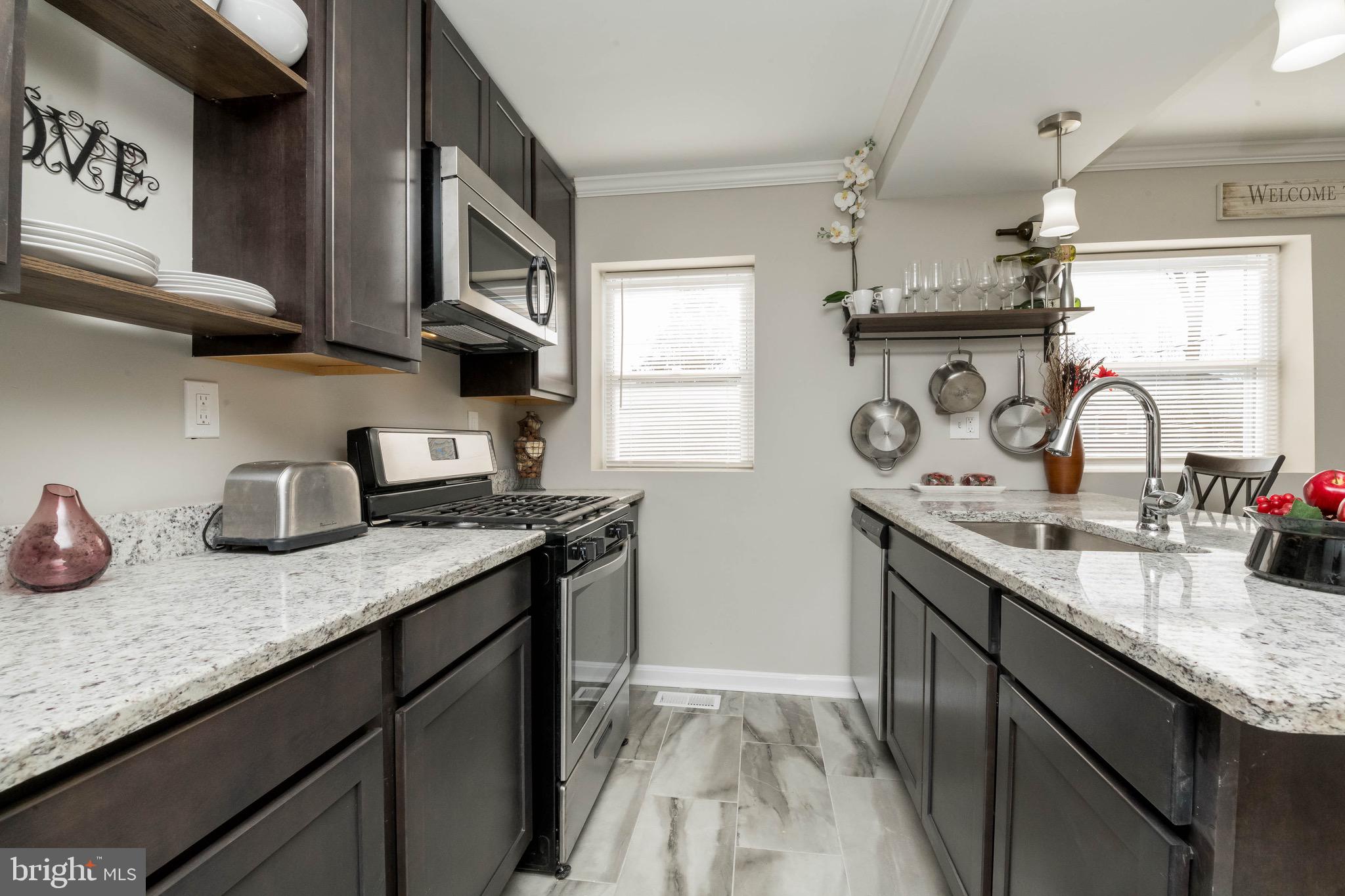 PERRING LOCH - Residential