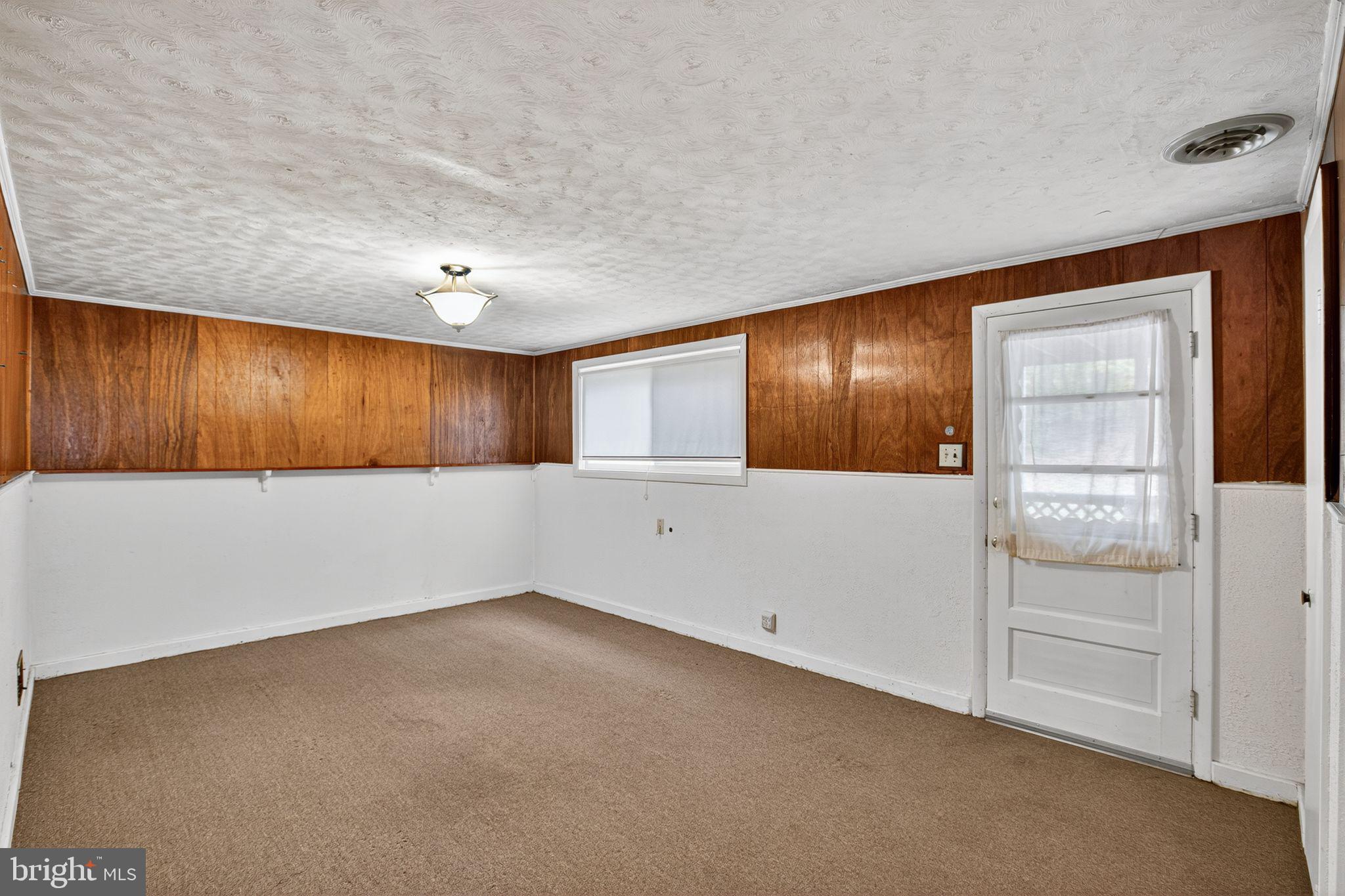 CHELTENHAM FOREST - Residential