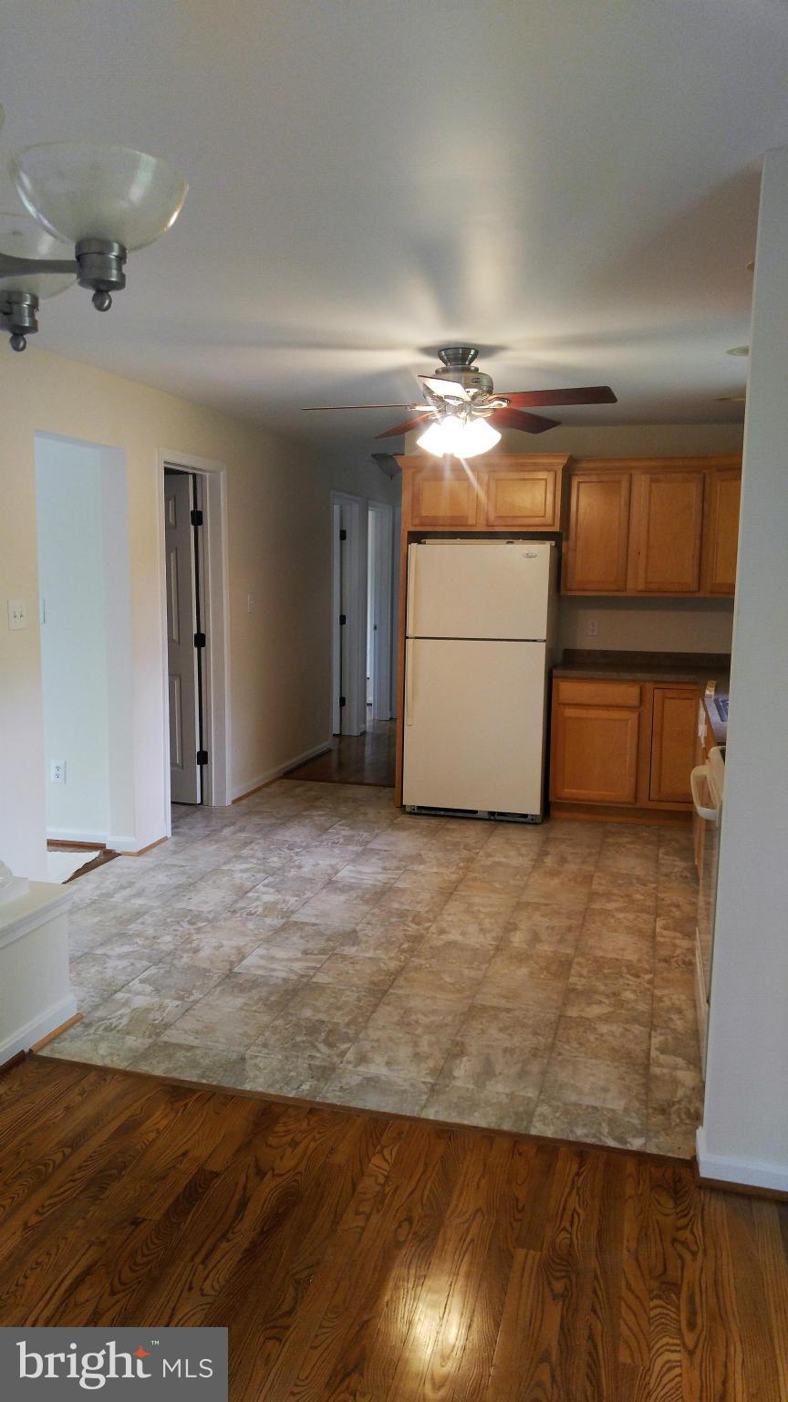 BAREFOOT ACRES - Residential