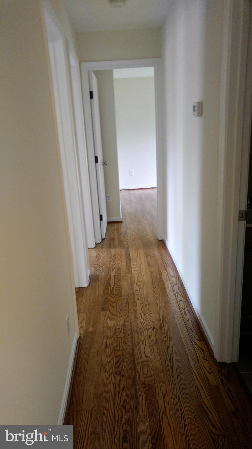 BAREFOOT ACRES - Residential