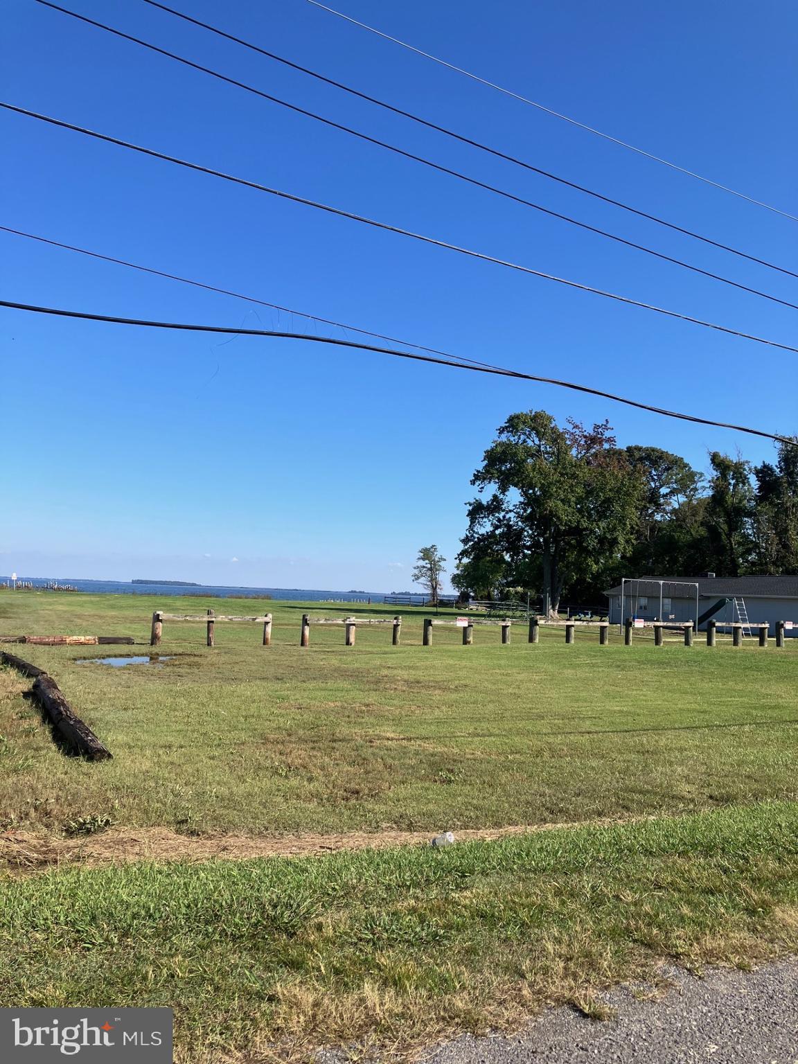 ROMANCOKE ON THE BAY - Residential