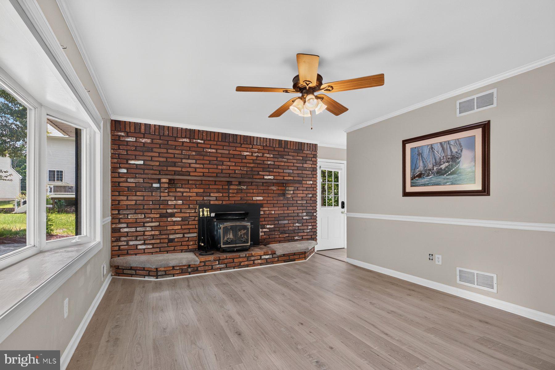 512 SAINT MARTINS LANE