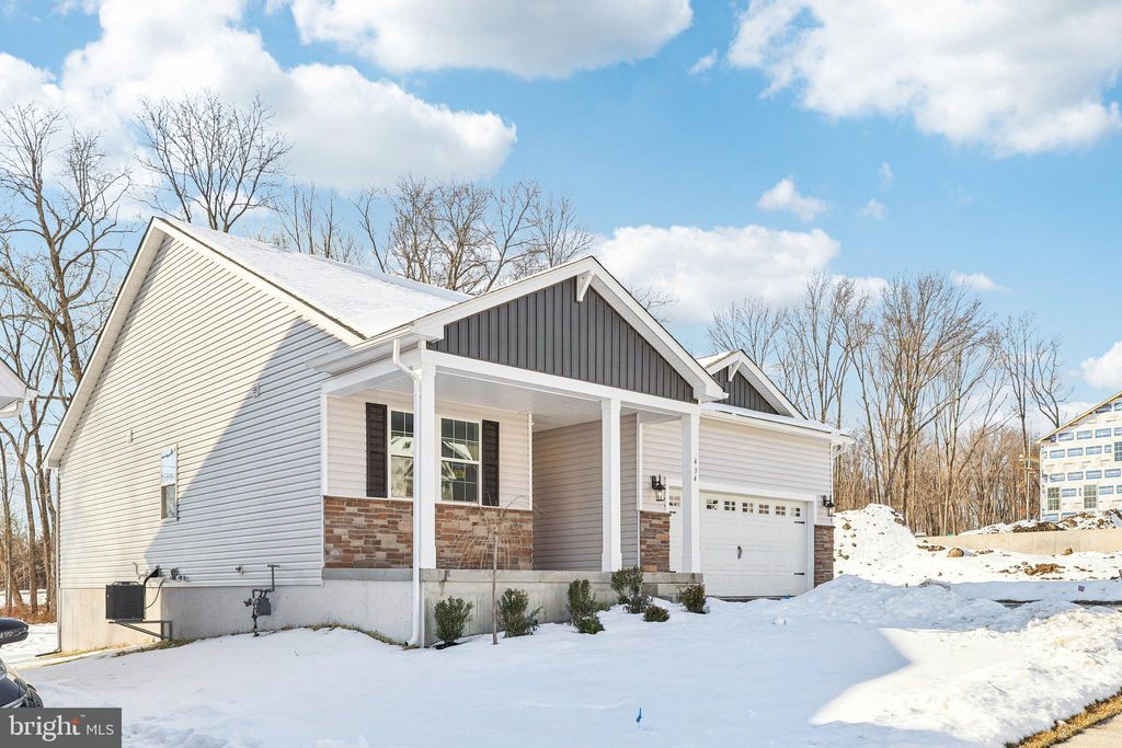 Photo of 434 Liberty Trail, SELLERSVILLE, PA 18960 (MLS # PABU2108336)