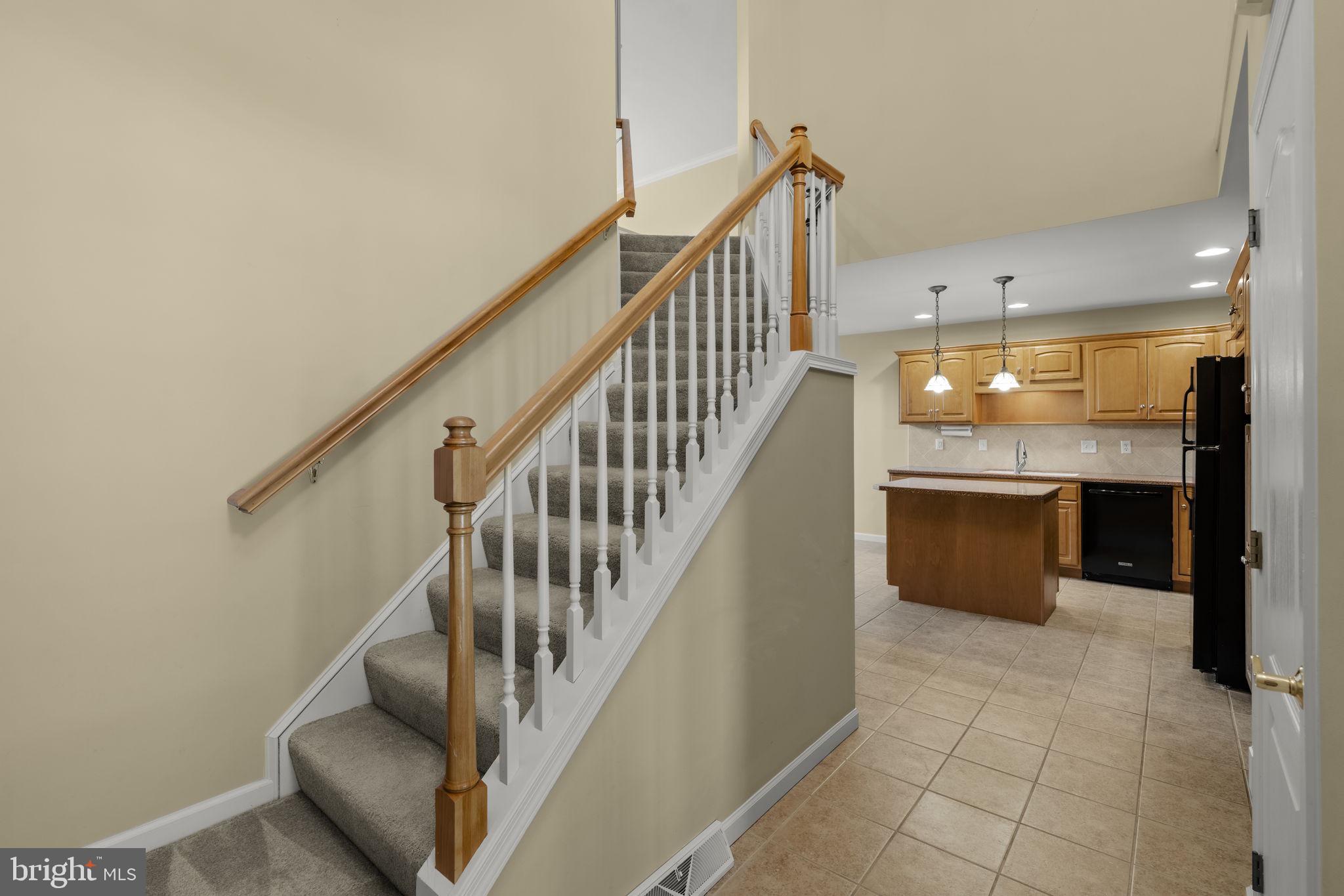 249 FIELDCREST LANE