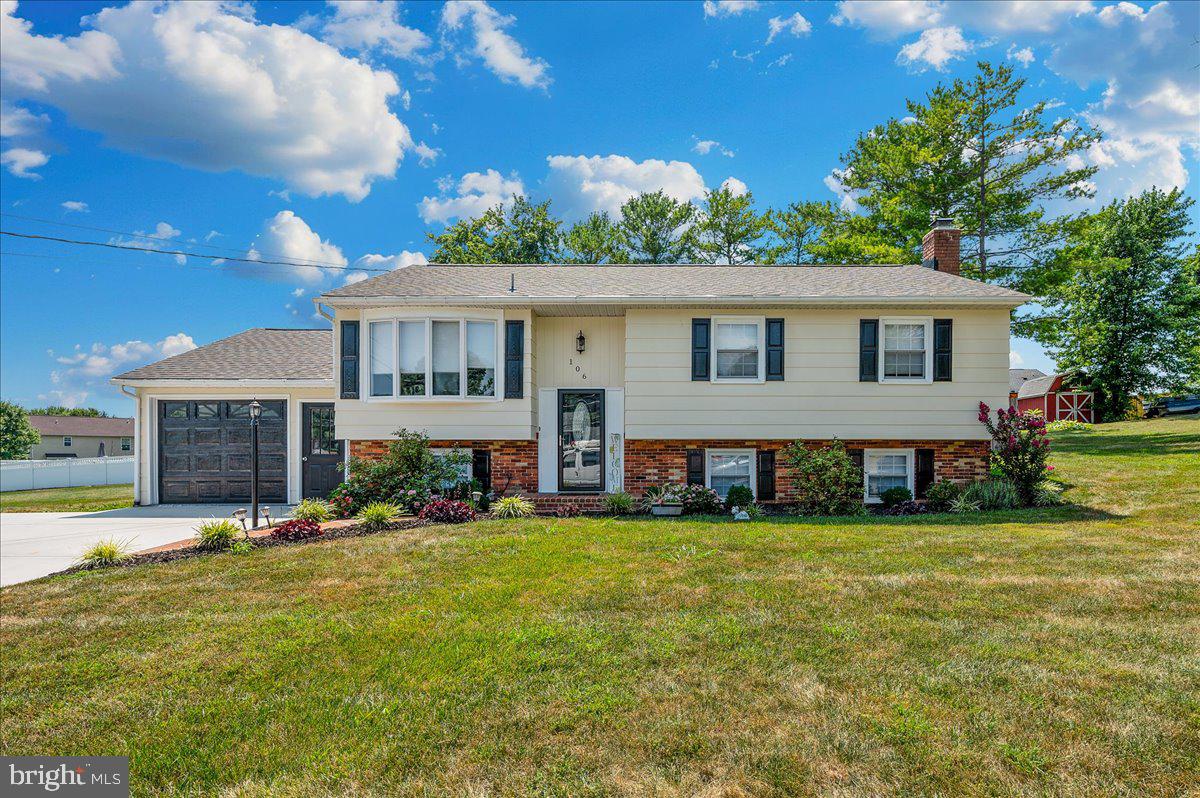 Located in the heart of Boonsboro, this beautifully updated split-level home sits in a quiet, established neighborhood with no HOA—just one block from Main Street and steps from the town park. With easy walking access to local shops, restaurants, and green space, this home offers the best of small-town living with modern comfort throughout. Inside, you’ll find 3 true bedrooms and a 4th bonus room, offering flexible space for guests, a home office, or whatever life needs. Nearly everything has been upgraded: new roof, HVAC, water heater, flooring, paint, kitchen, and bathrooms—so you can move in without worrying about the big-ticket items. The kitchen is bright and welcoming, featuring soft-close cabinetry, updated countertops, and an extra-large walk-in pantry that gives you more storage than most homes this size. It flows into a dining area that opens to a screened-in porch—a peaceful spot to unwind or entertain, no matter the season. The front and back yards have been freshly landscaped, offering clean, usable outdoor space for relaxing, gardening, or gathering with friends. The layout holds onto the best parts of a classic split-level—efficient use of space, separation when needed—while bringing in a warm, modern feel with clean finishes and natural light throughout. With just over 2,000 square feet, it’s the kind of home that gives you space to spread out without losing that sense of coziness. Whether you're looking for your first home or your next chapter, this one is ready to welcome you. You can feel it when you walk in—it’s been cared for and thoughtfully updated in all the right ways. Come take a look and see why this part of Boonsboro is so special.