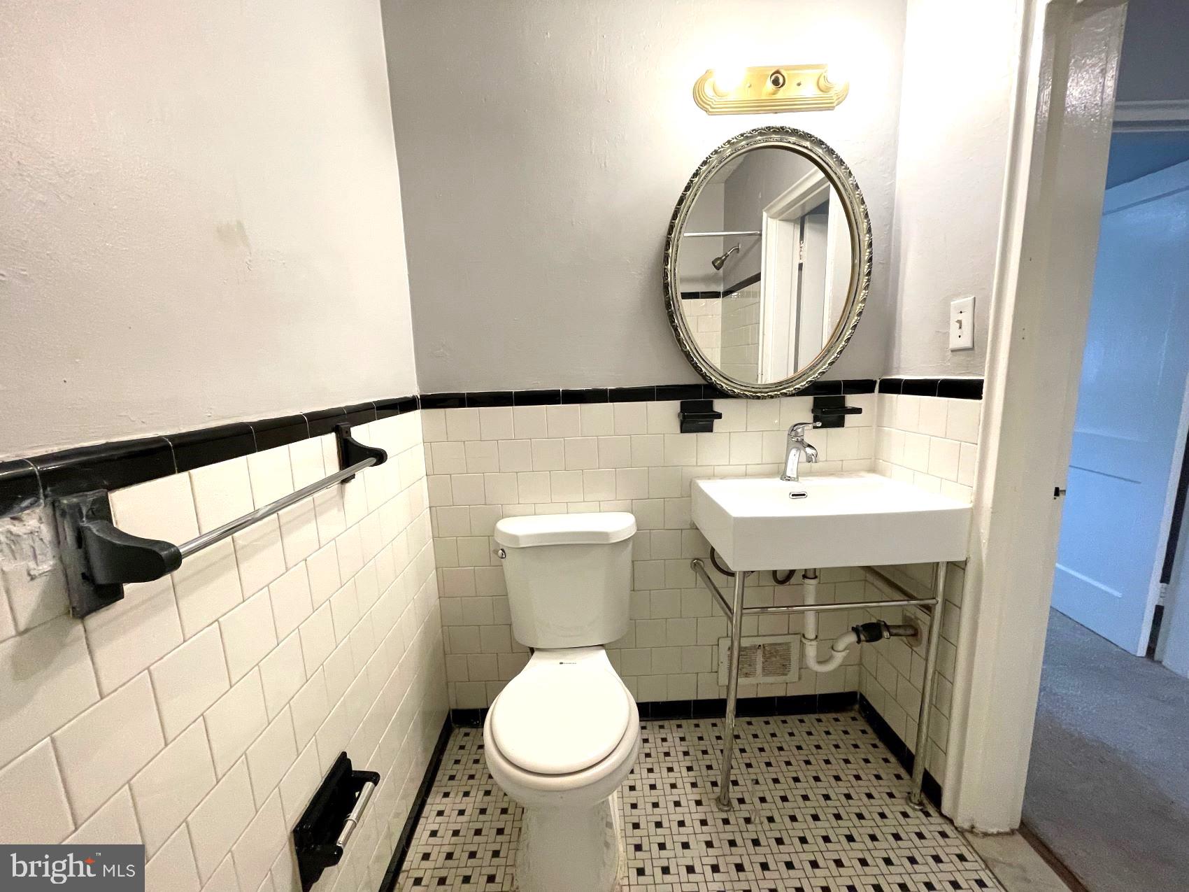 EDMONDSON VIILLAGE - Residential