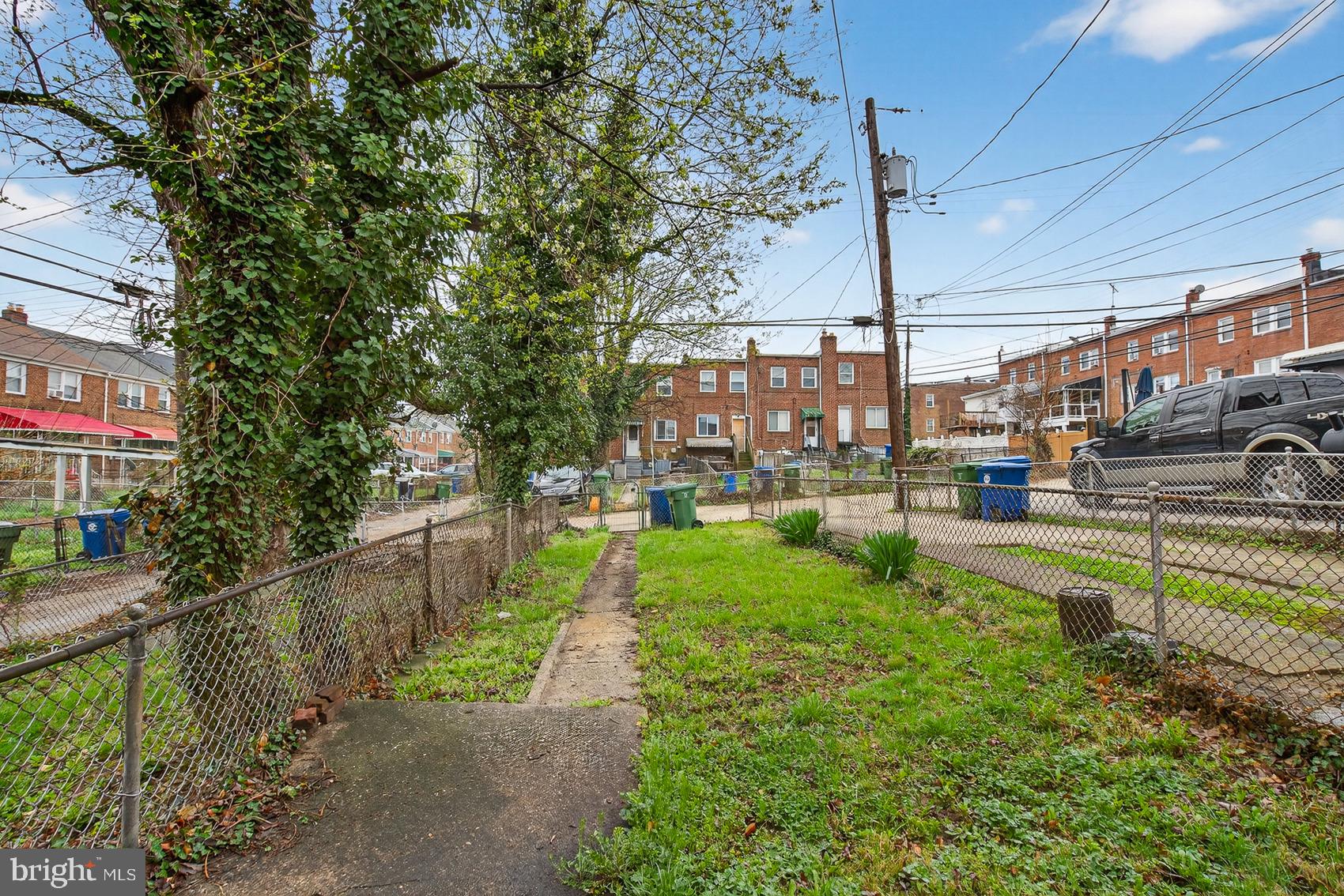 EDMONDSON VIILLAGE - Residential