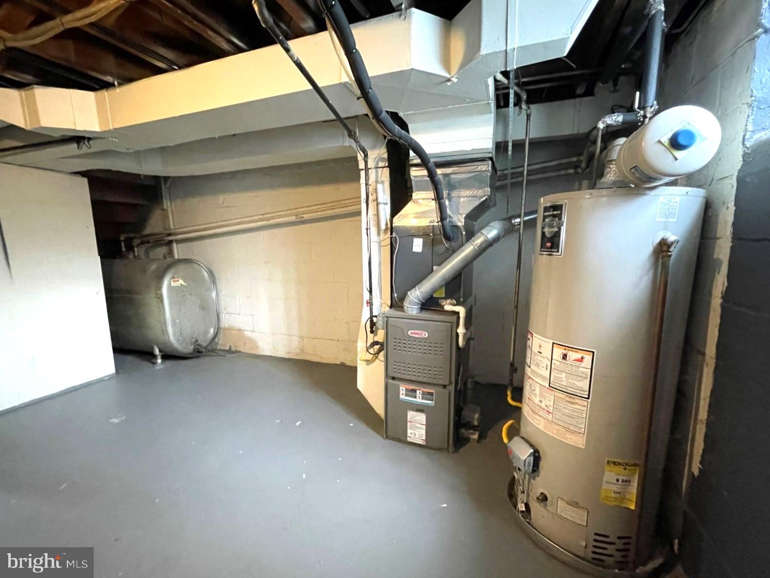 EDMONDSON VIILLAGE - Residential