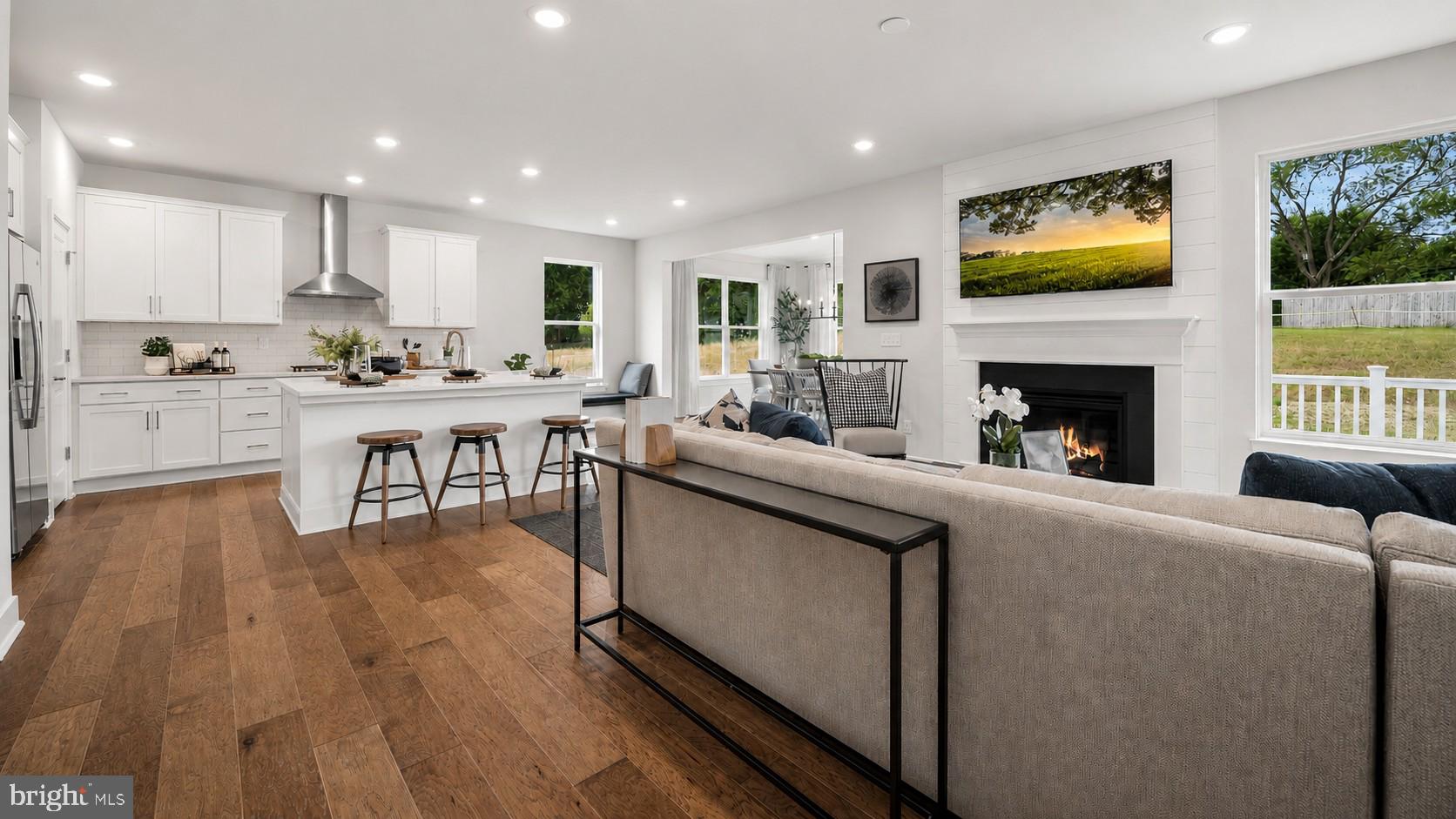 FARM VIEW - Residential