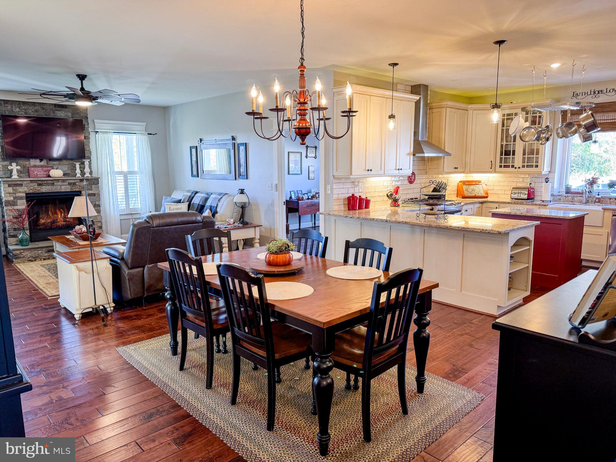 NONE  NO HOA - Residential