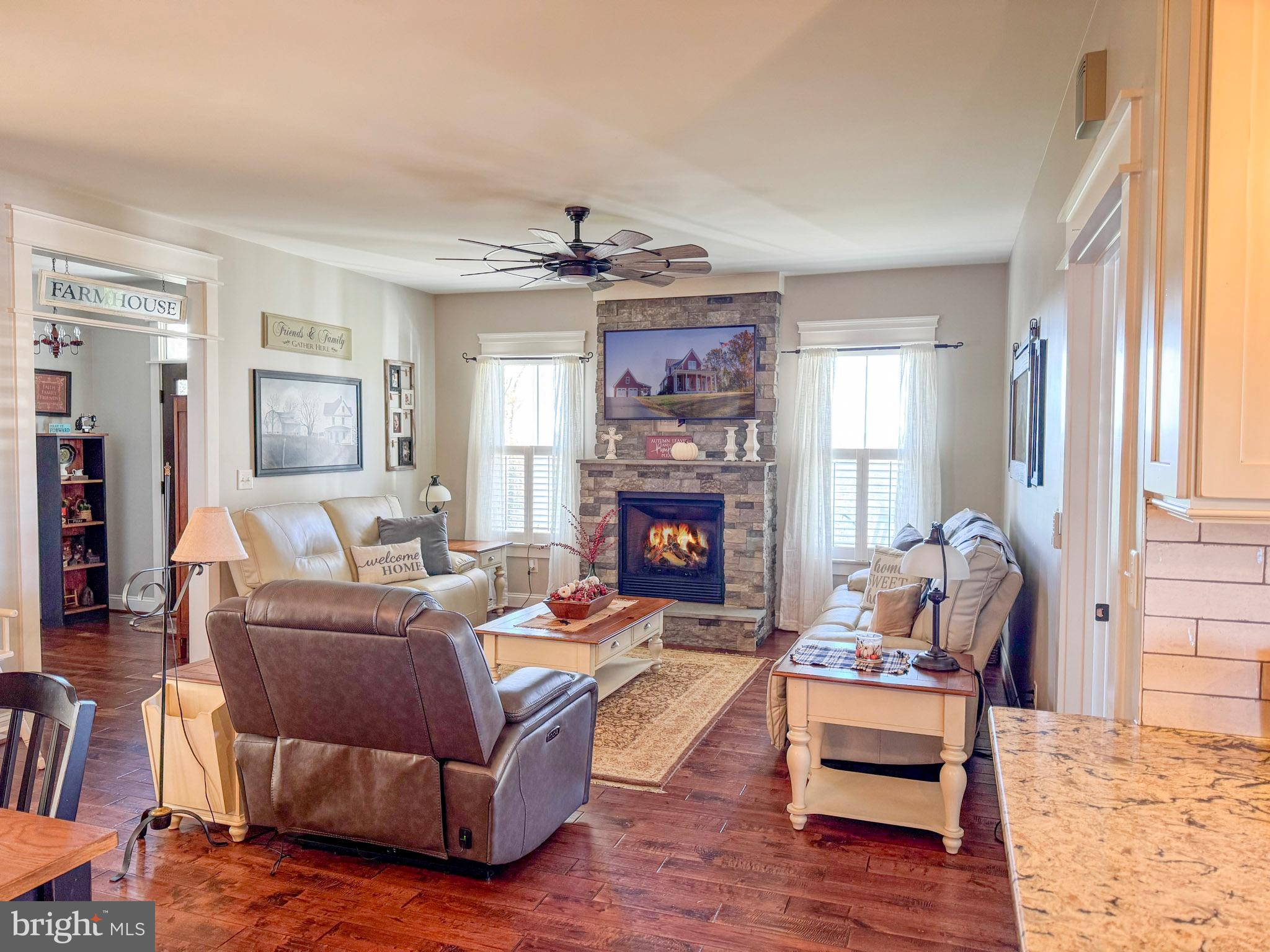 NONE  NO HOA - Residential