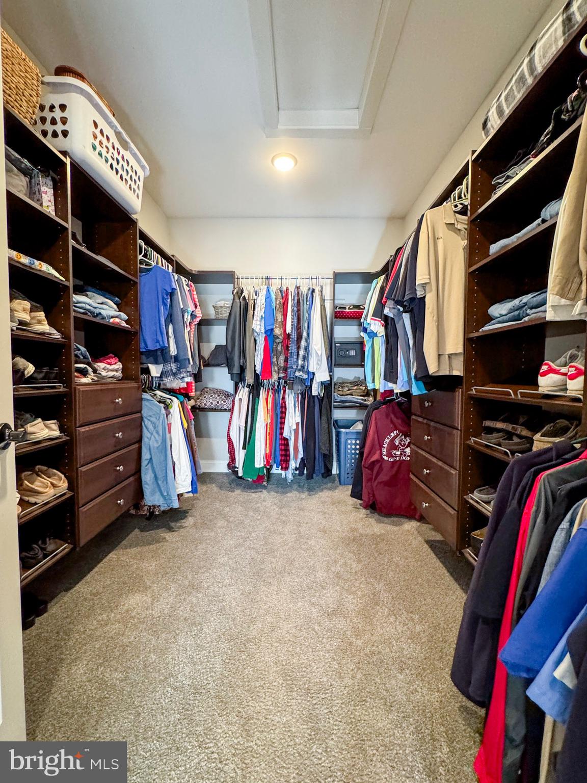 NONE  NO HOA - Residential