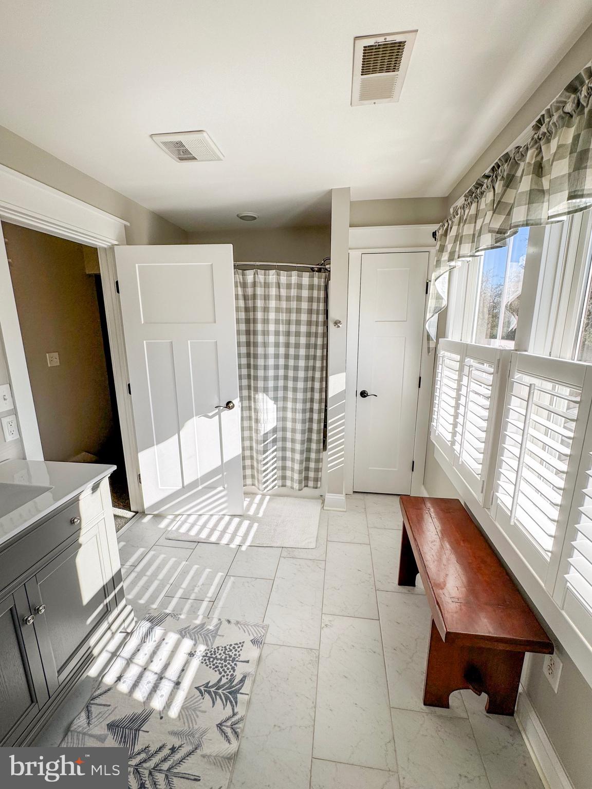 NONE  NO HOA - Residential