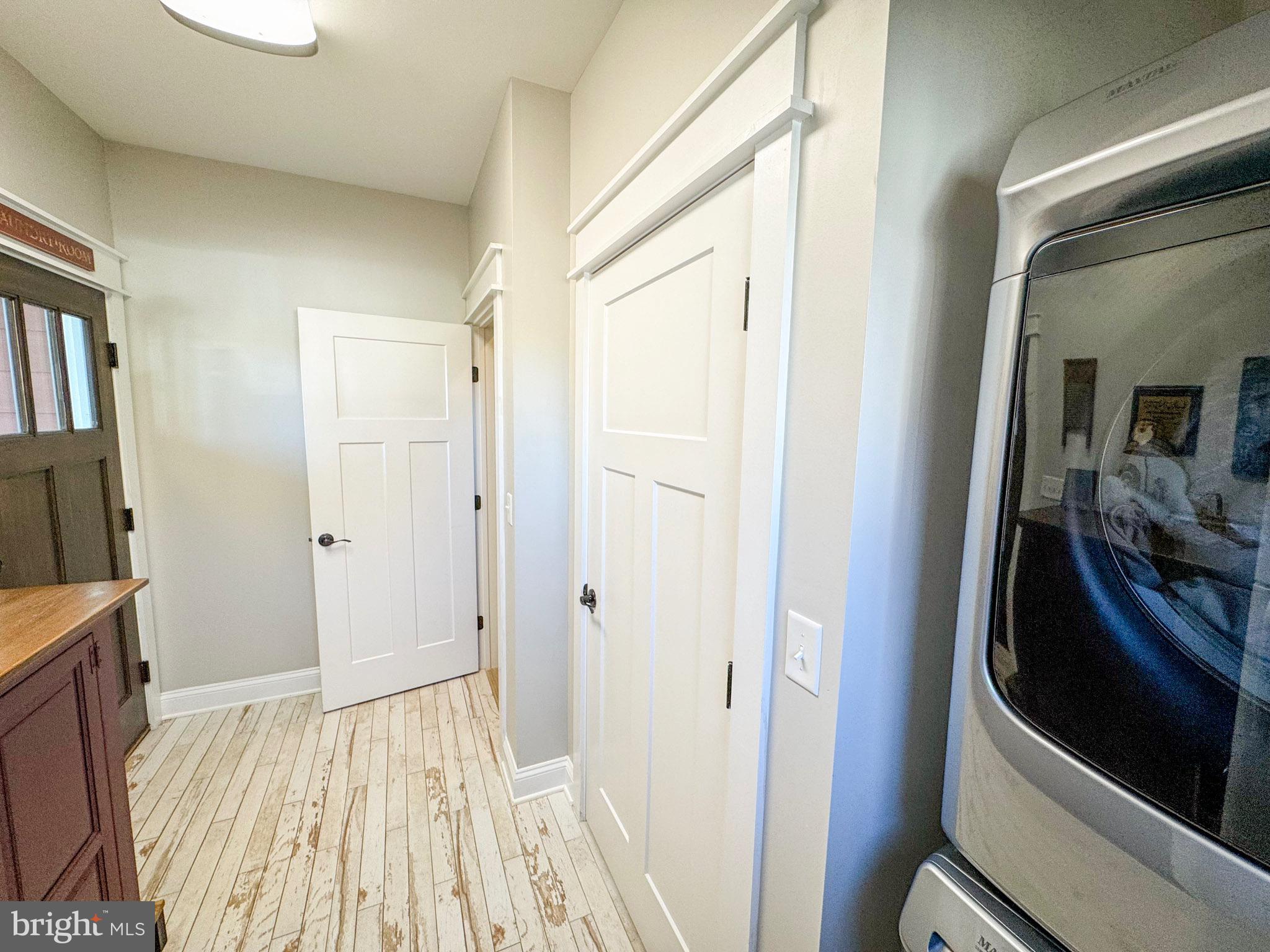 NONE  NO HOA - Residential