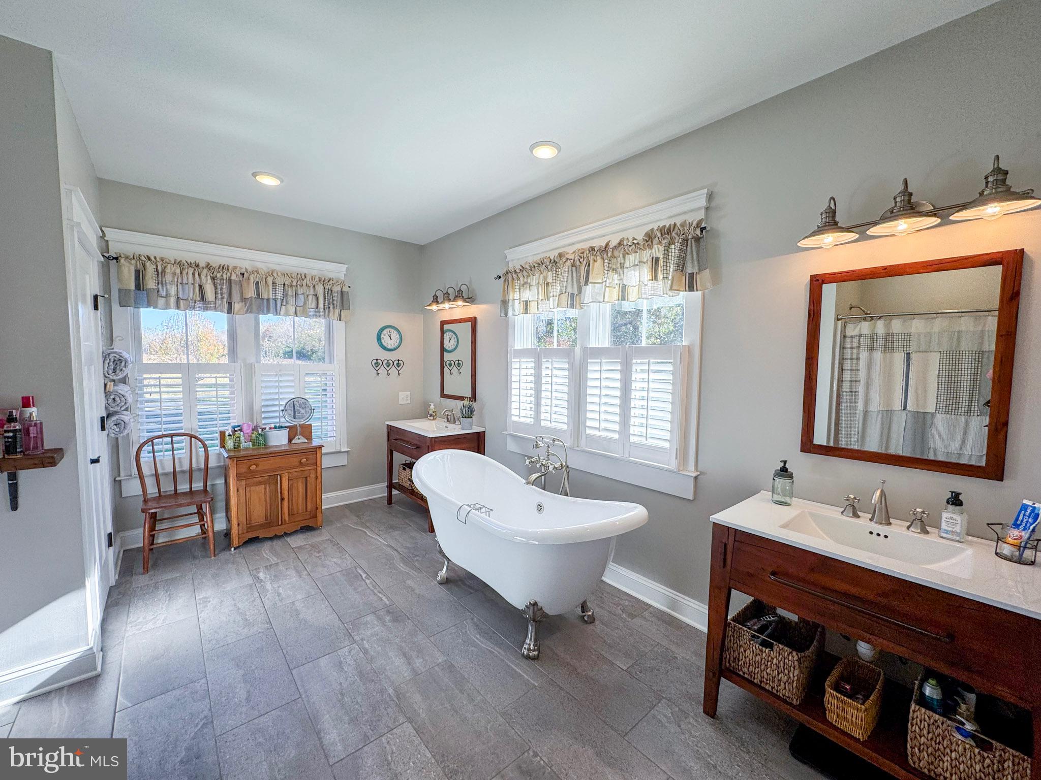 NONE  NO HOA - Residential