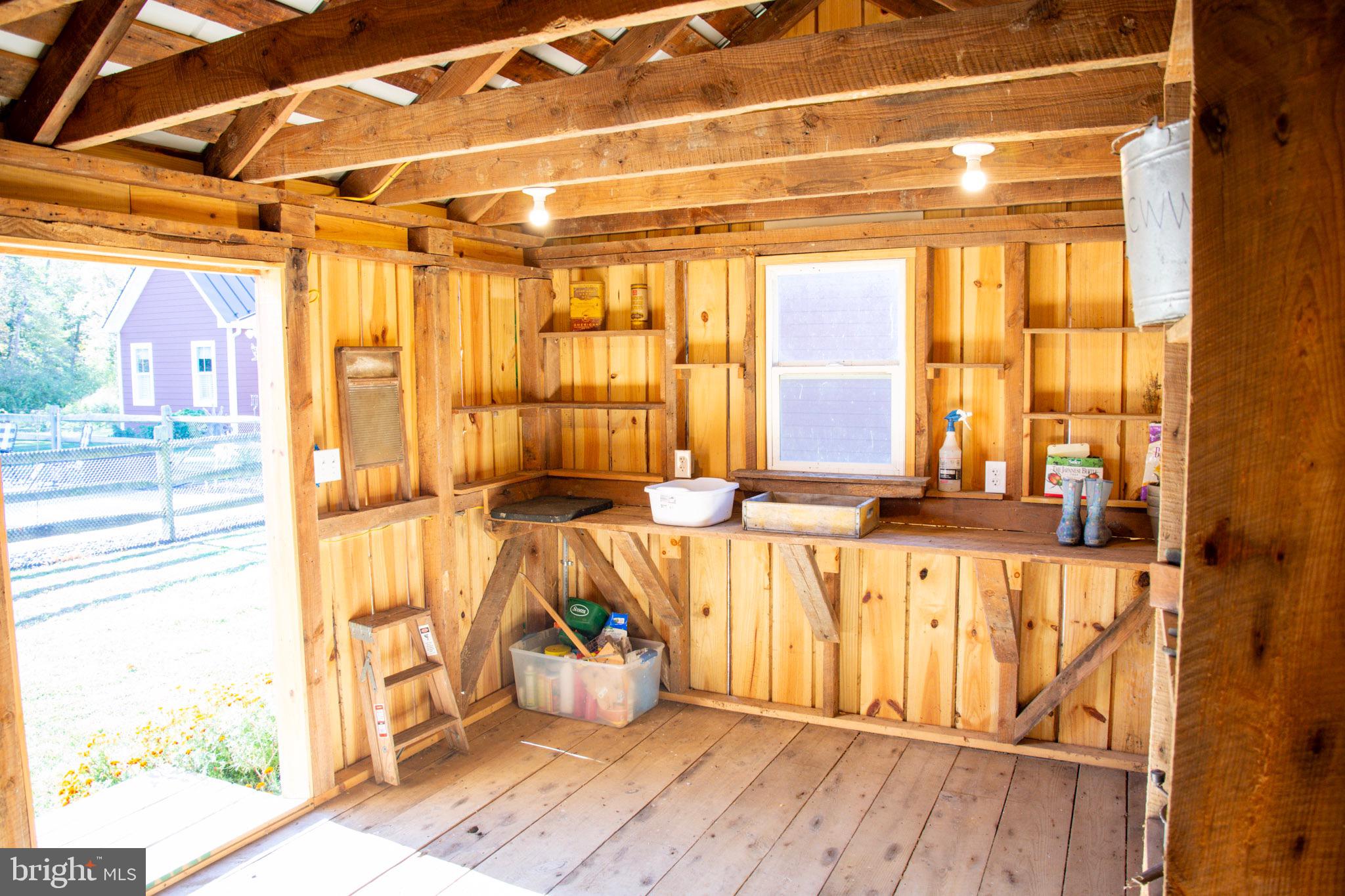 NONE  NO HOA - Residential