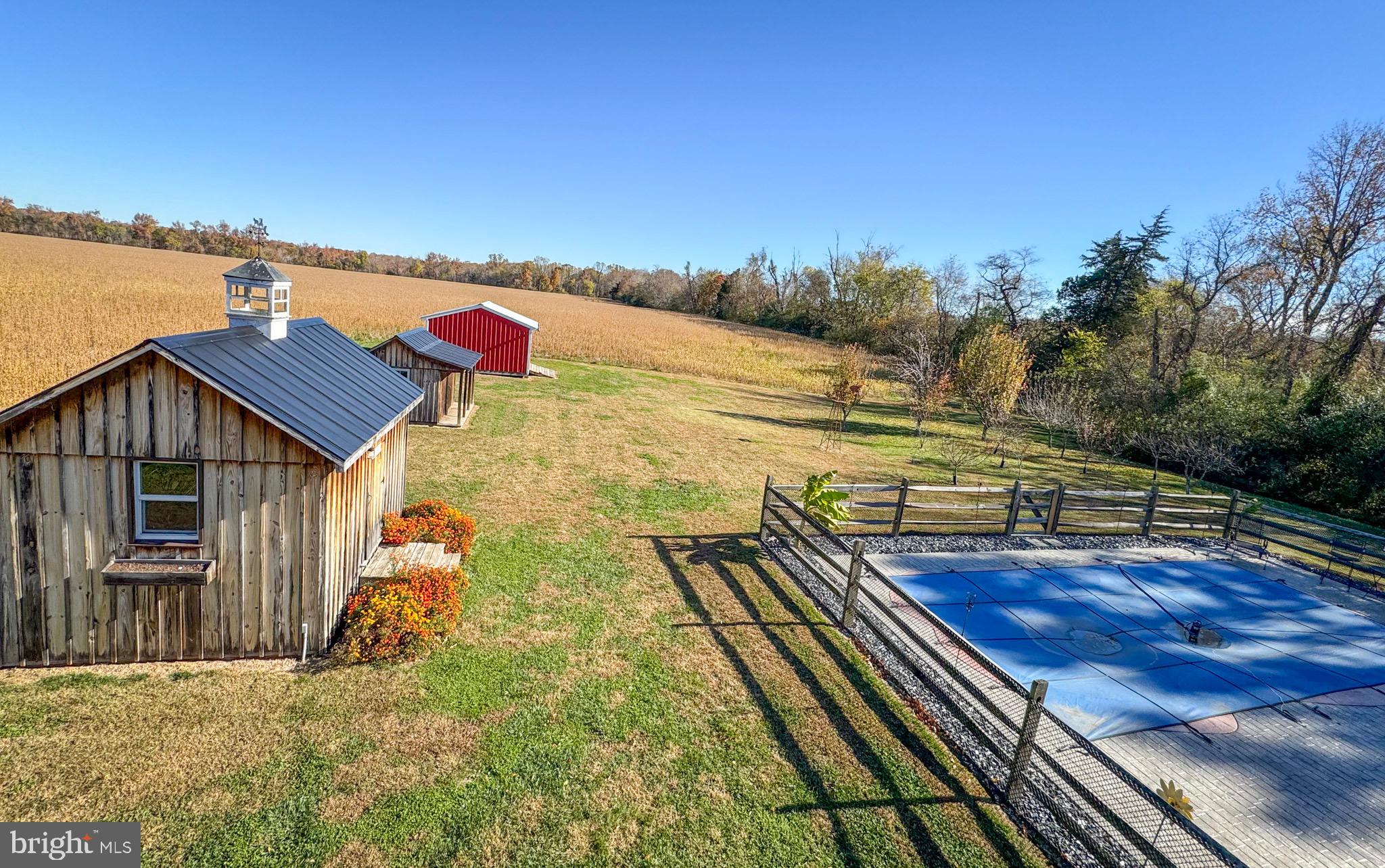 NONE  NO HOA - Residential