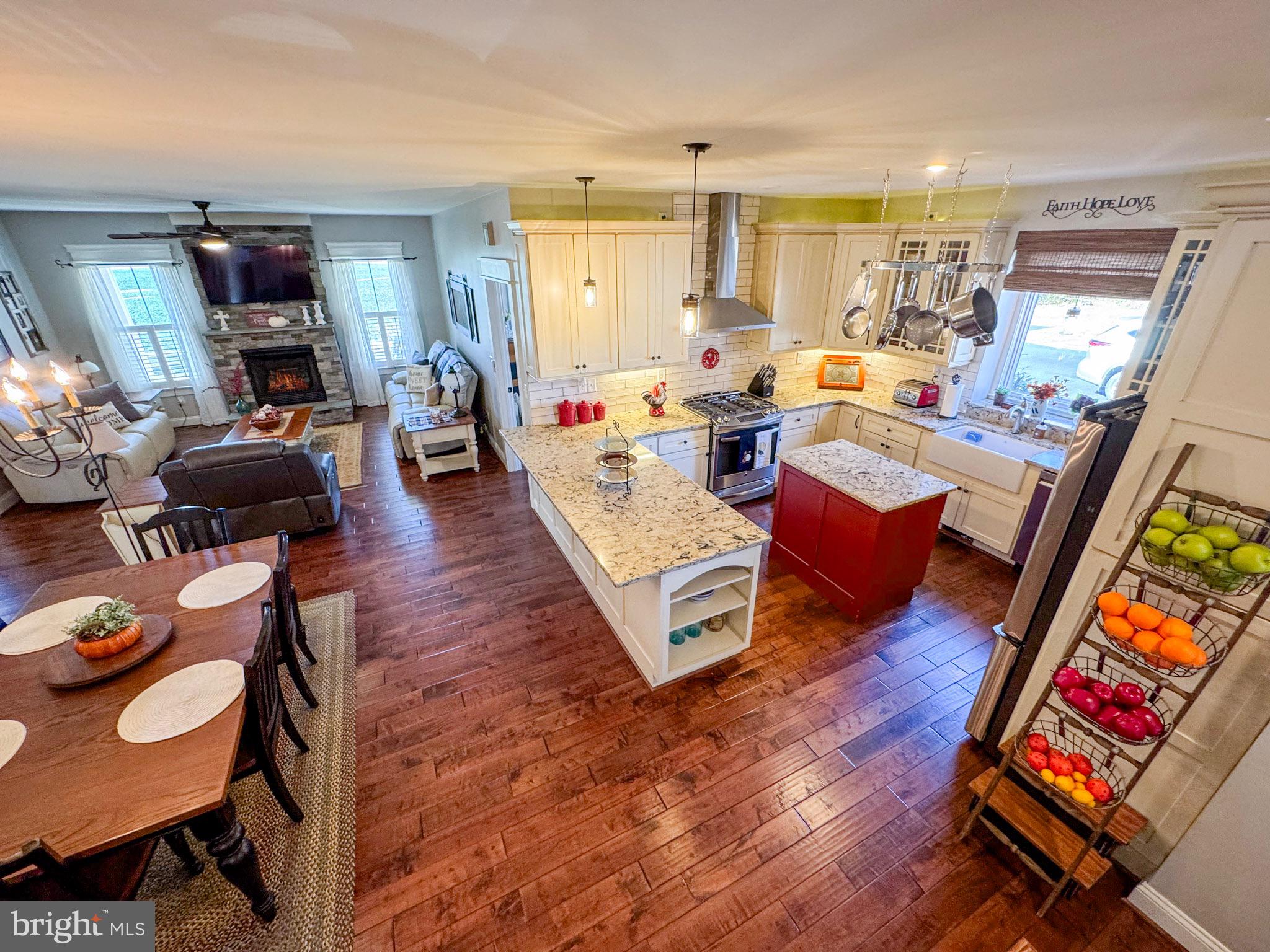 NONE  NO HOA - Residential