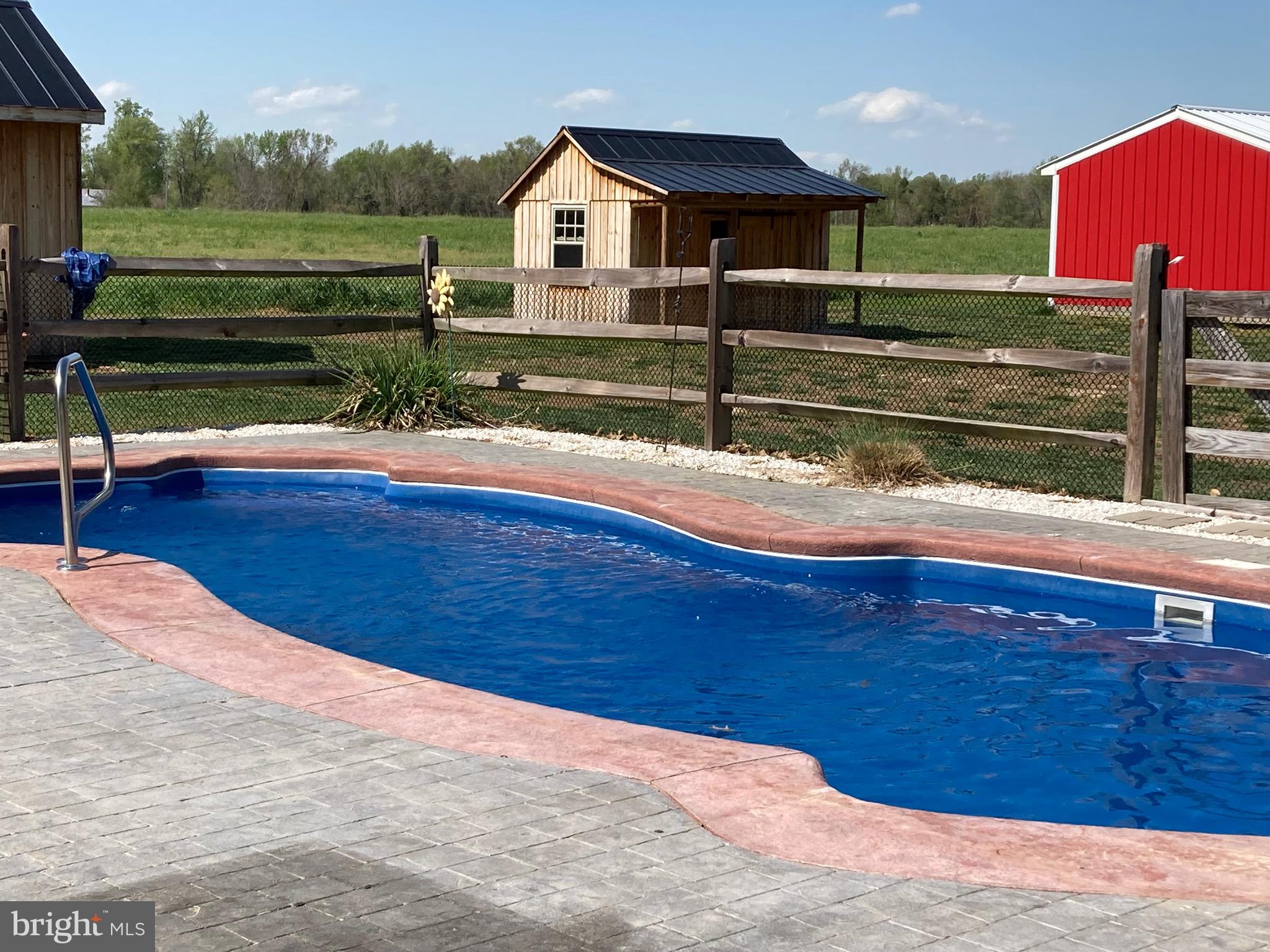 NONE  NO HOA - Residential