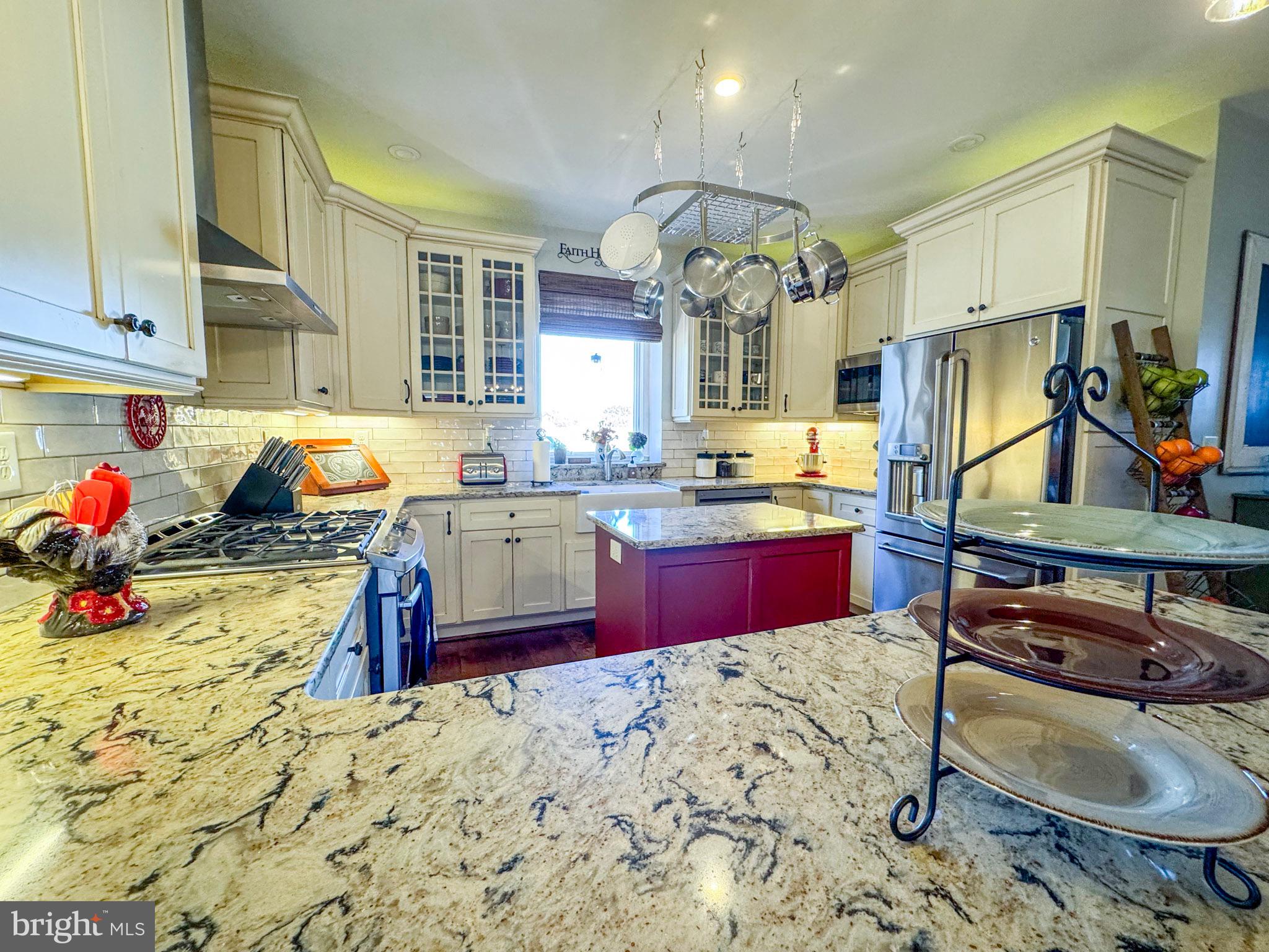 NONE  NO HOA - Residential