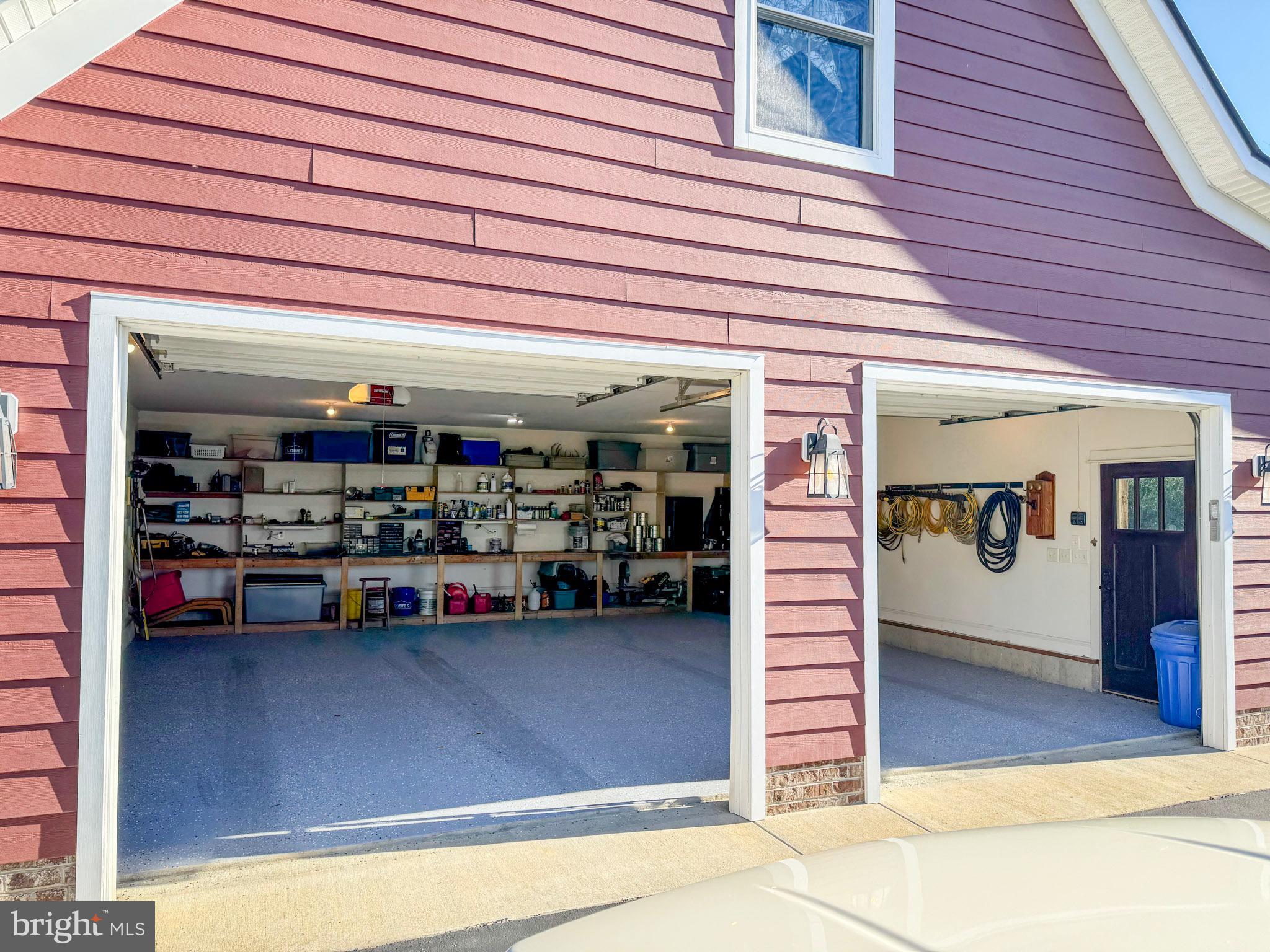 NONE  NO HOA - Residential