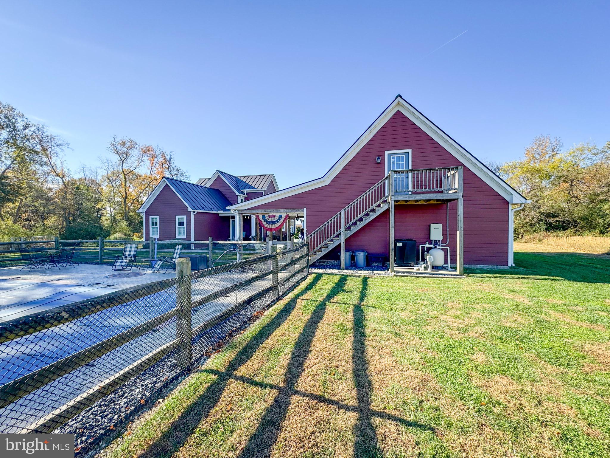 NONE  NO HOA - Residential