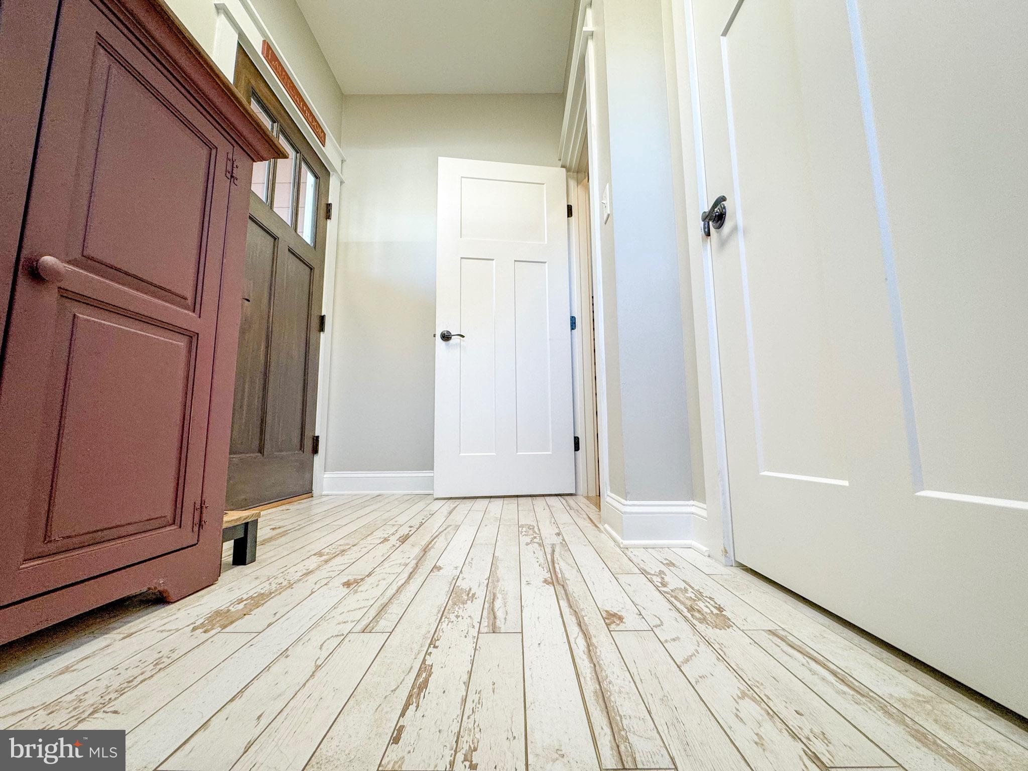 NONE  NO HOA - Residential