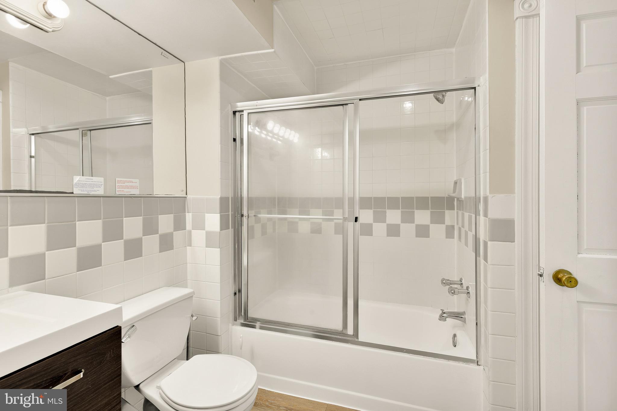 CAPITOL HILL - Residential