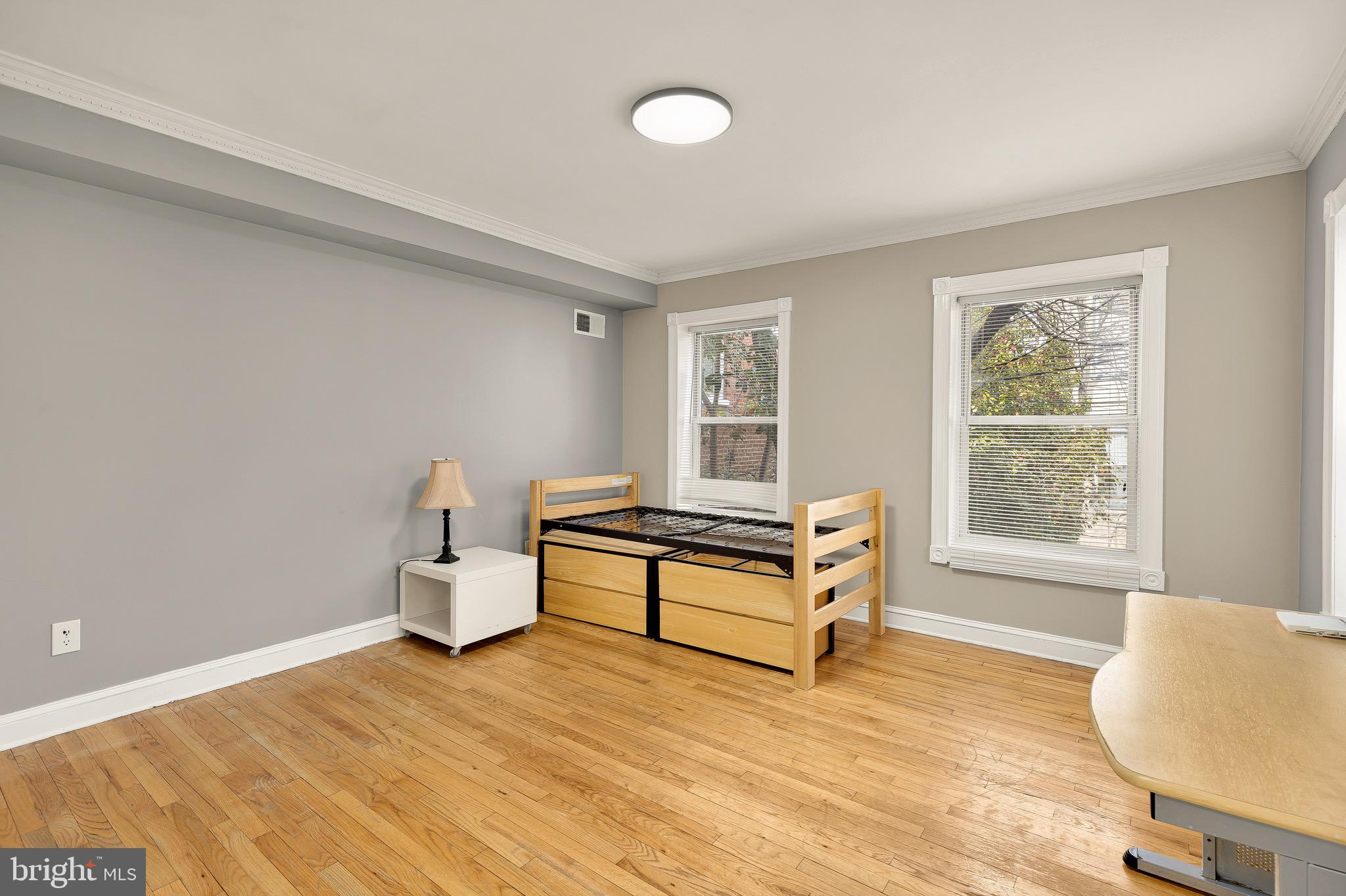 CAPITOL HILL - Residential
