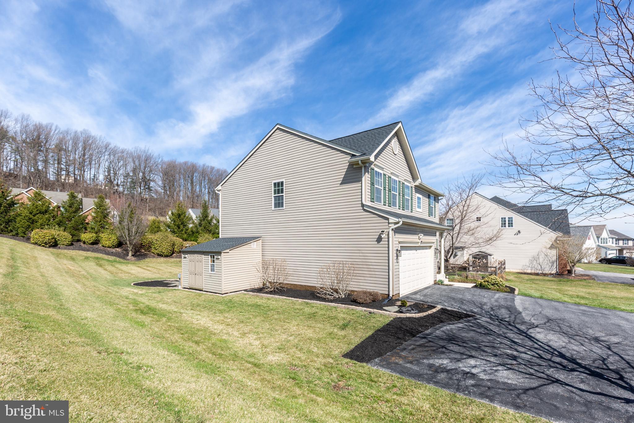 HALLIE HILL FARM - Residential