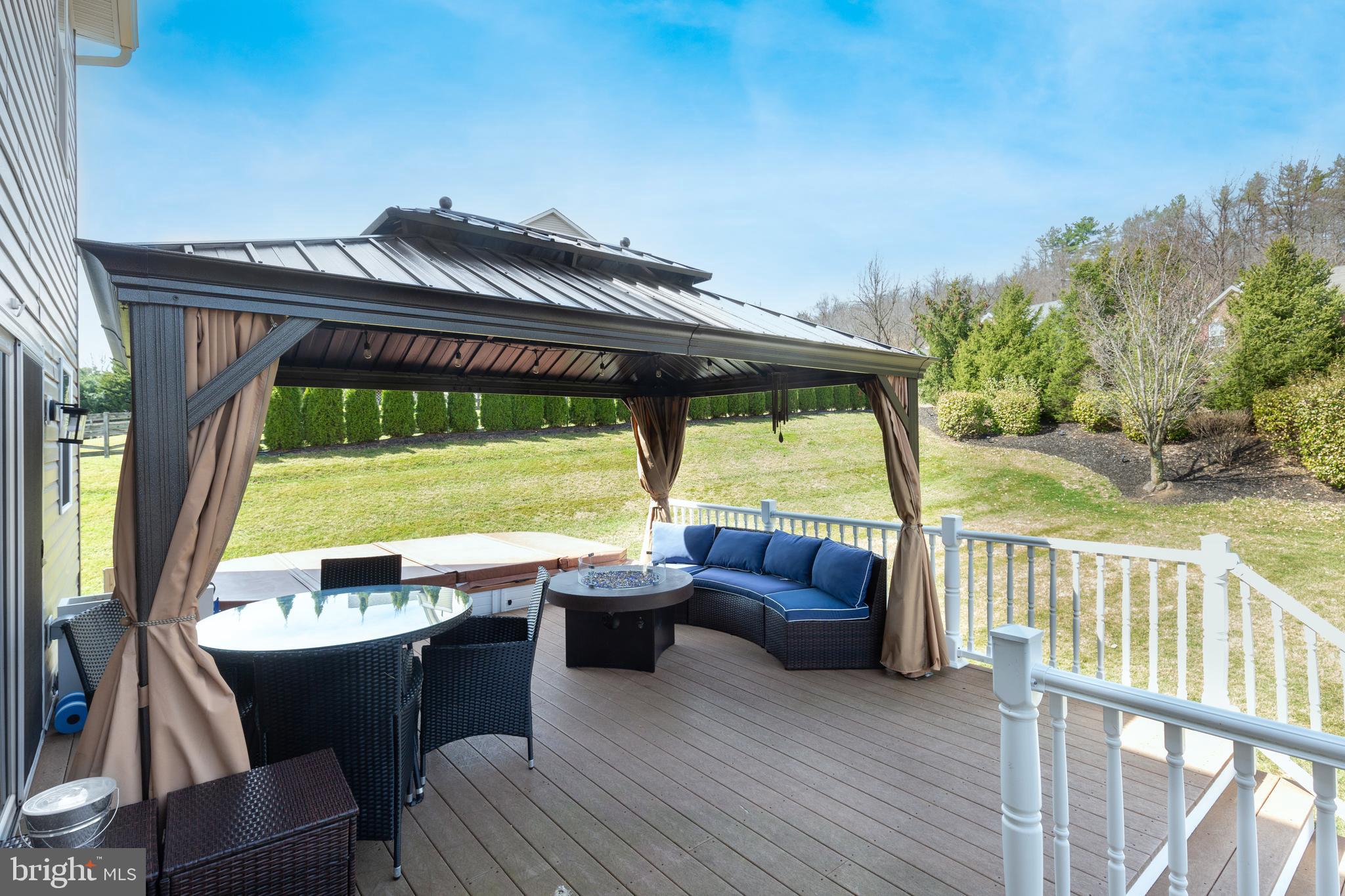 HALLIE HILL FARM - Residential