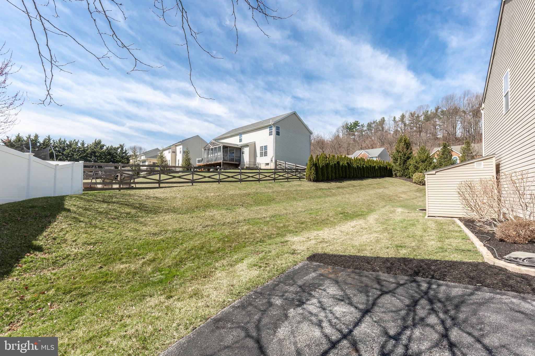 HALLIE HILL FARM - Residential