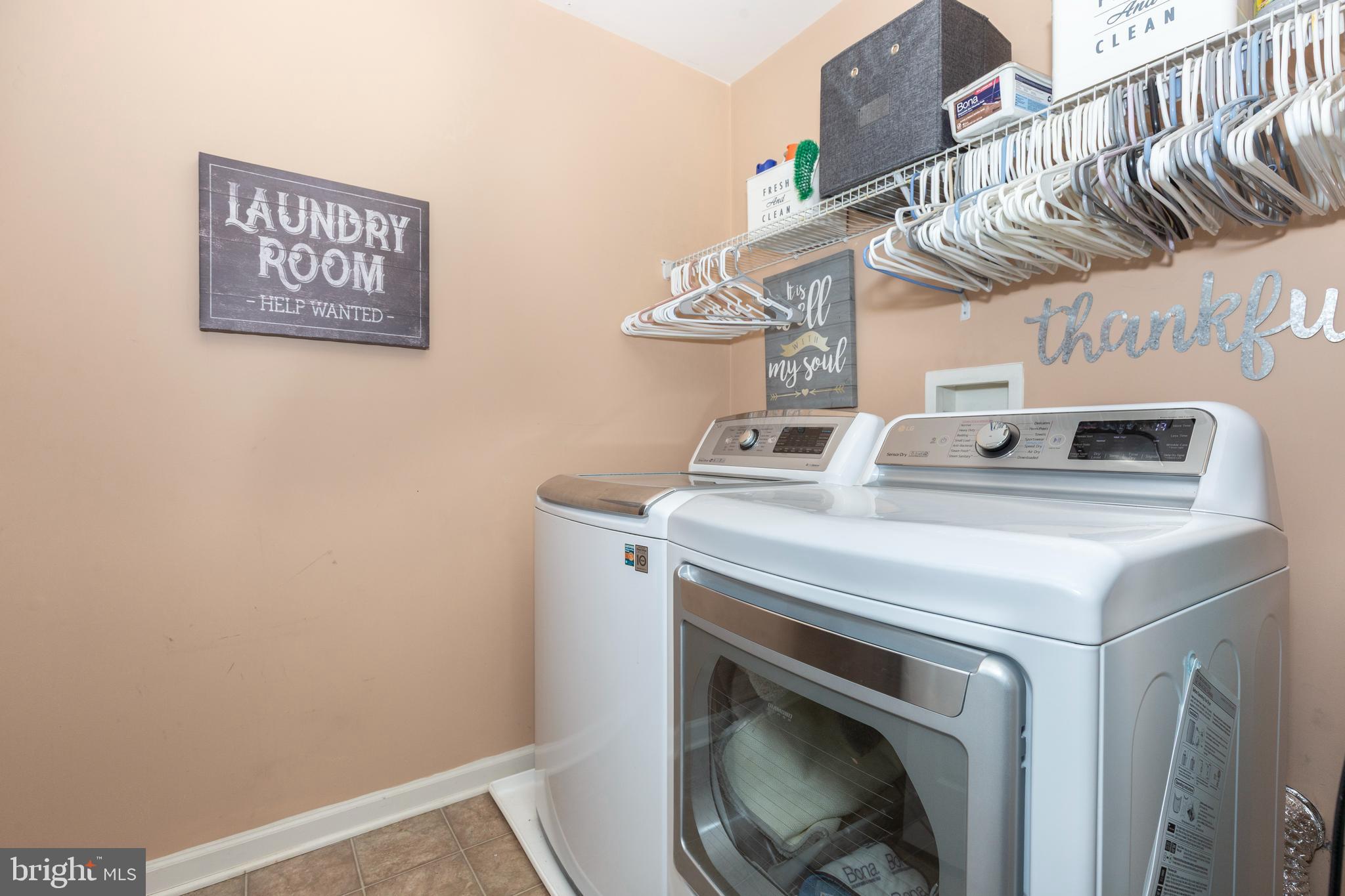 HALLIE HILL FARM - Residential