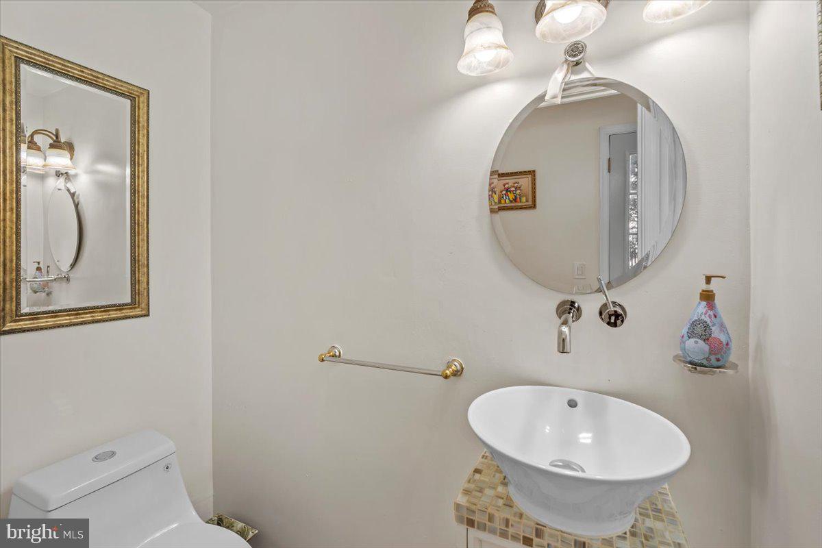 FOX HILLS - Residential