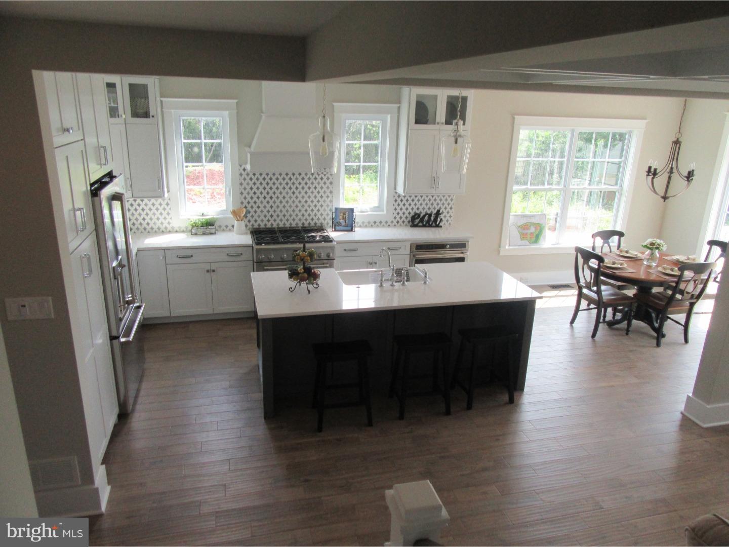 COLLEGEVILLE - Residential