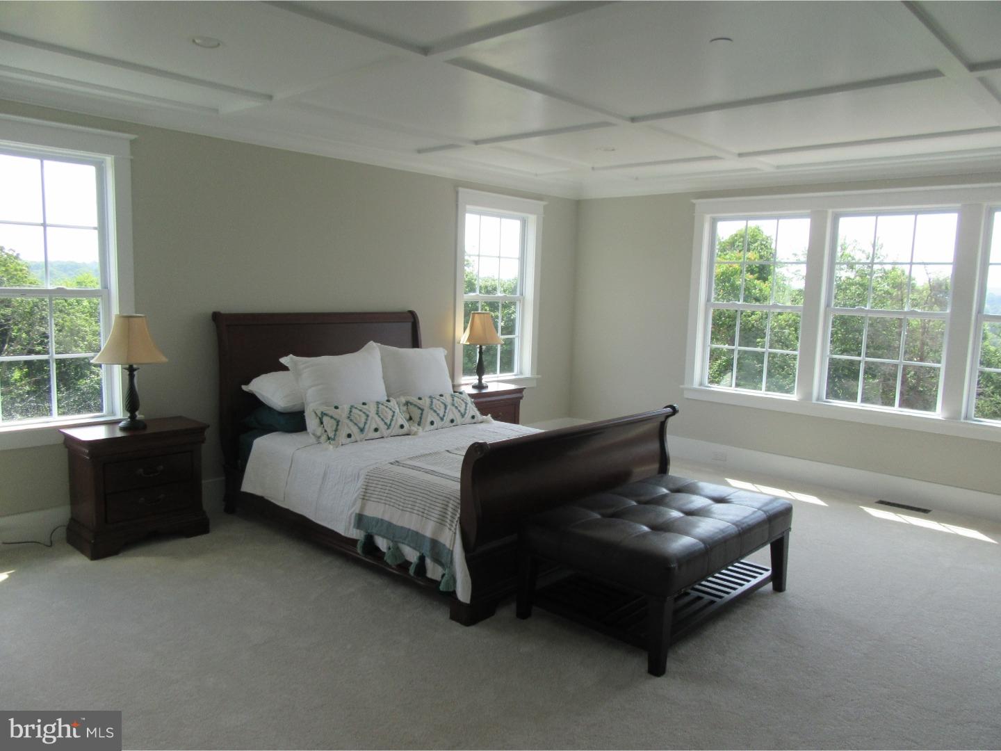 COLLEGEVILLE - Residential