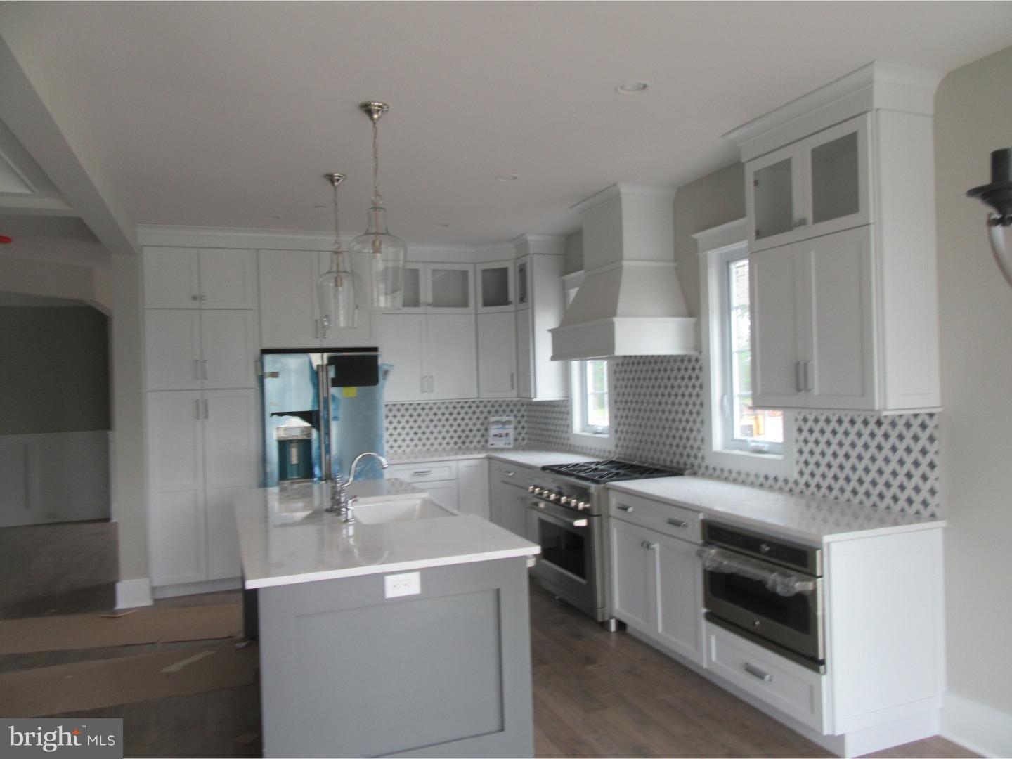 COLLEGEVILLE - Residential