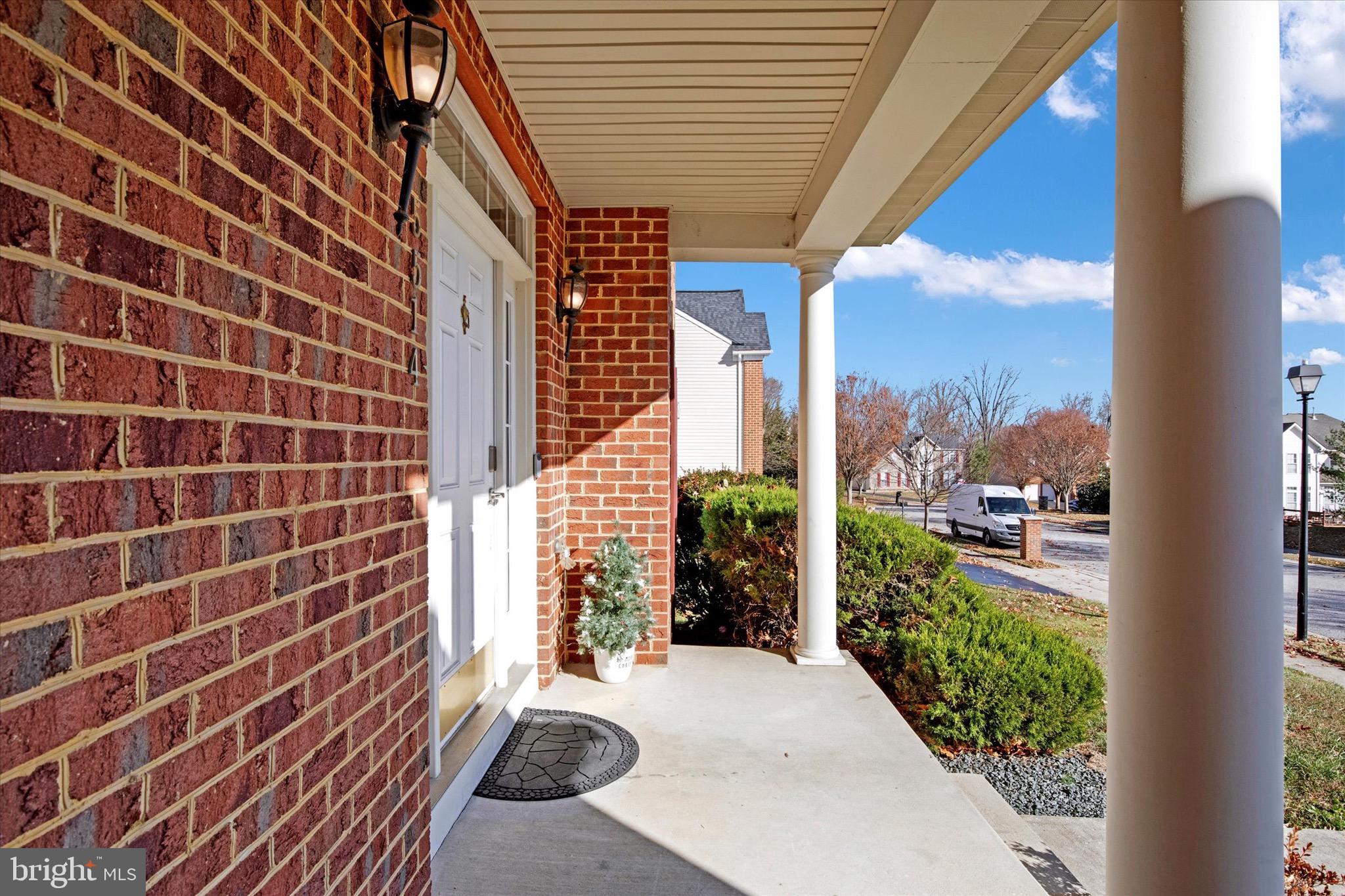 5514 MAUDES WAY