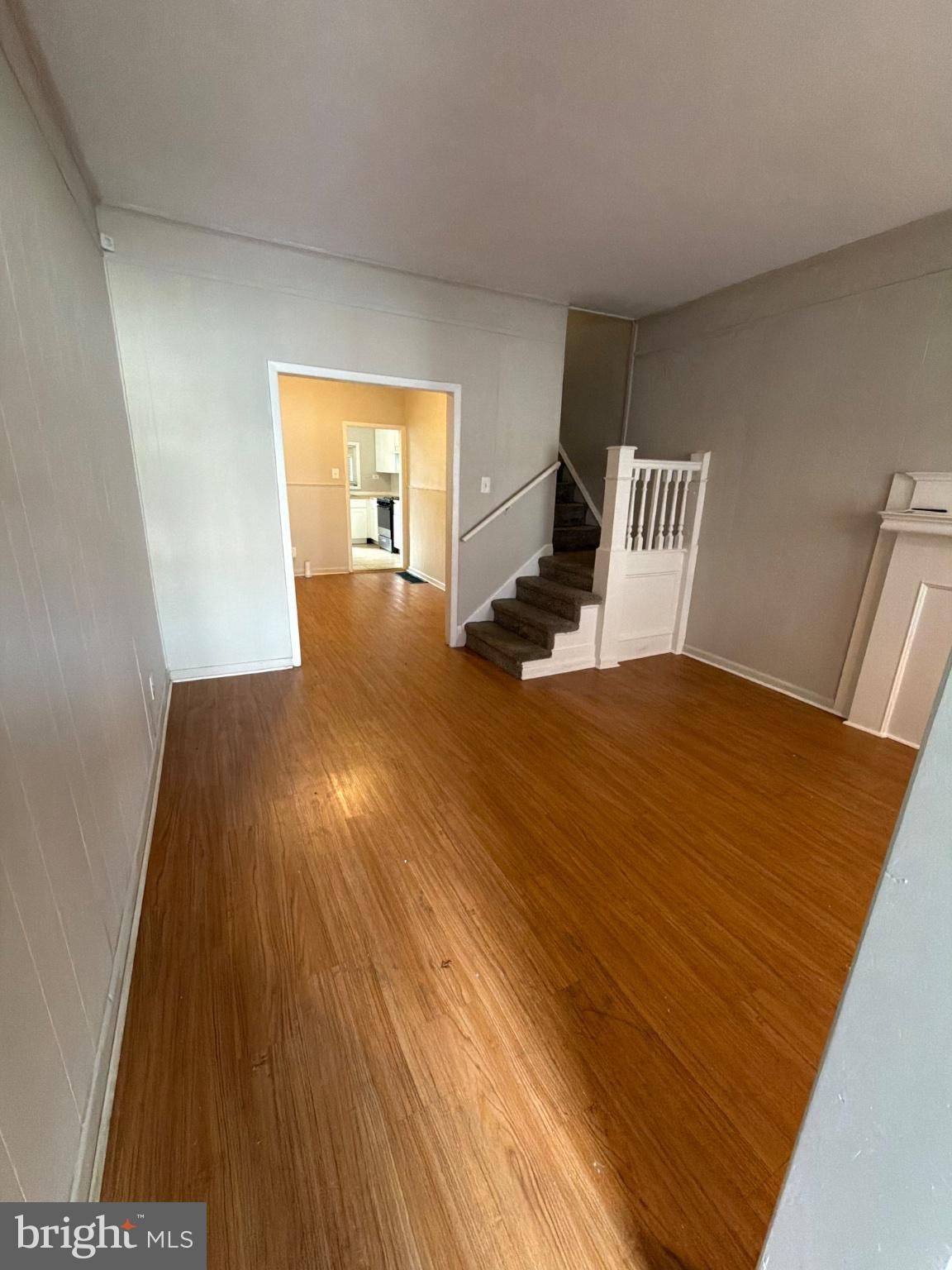 17 LEONARD AVENUE