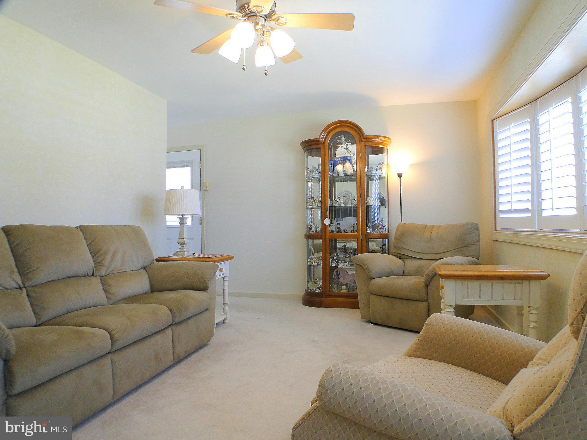 SUBURBIA - Residential